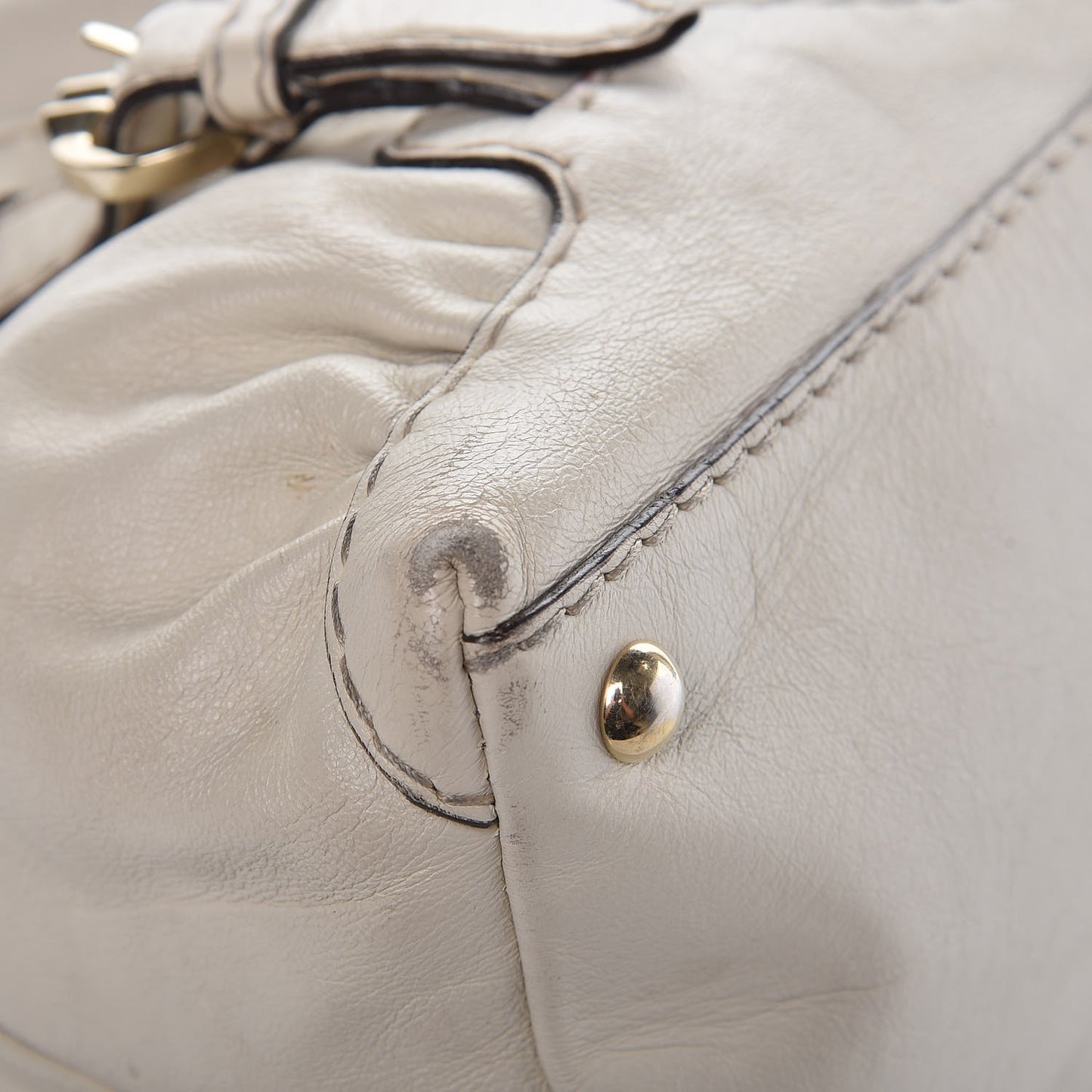 Calfskin Medium Horsebit Nail Boston Off White