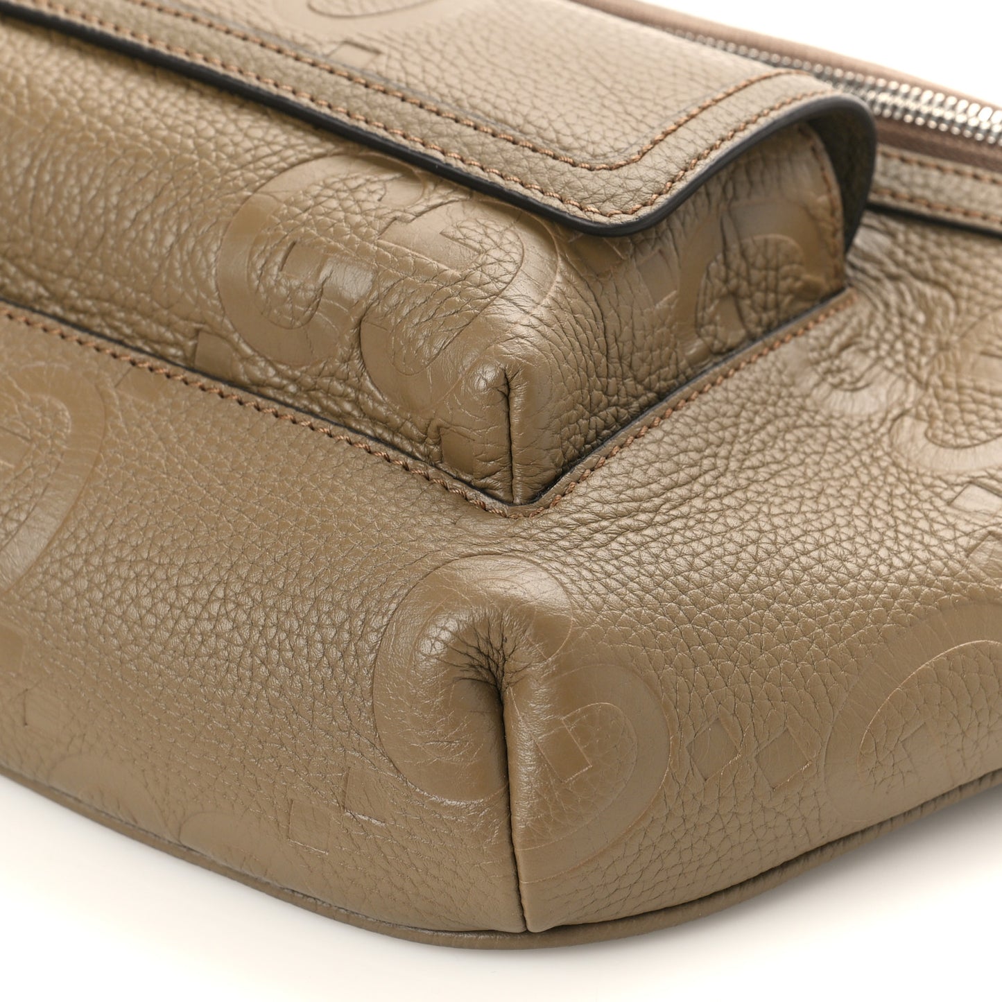 Piuma Calfskin Jumbo GG Embossed Pocket Belt Bag Good Taupe