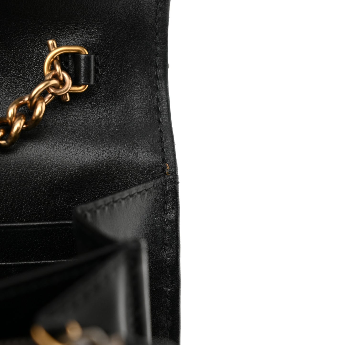 Calfskin Matelasse GG Marmont Chain Wallet Black