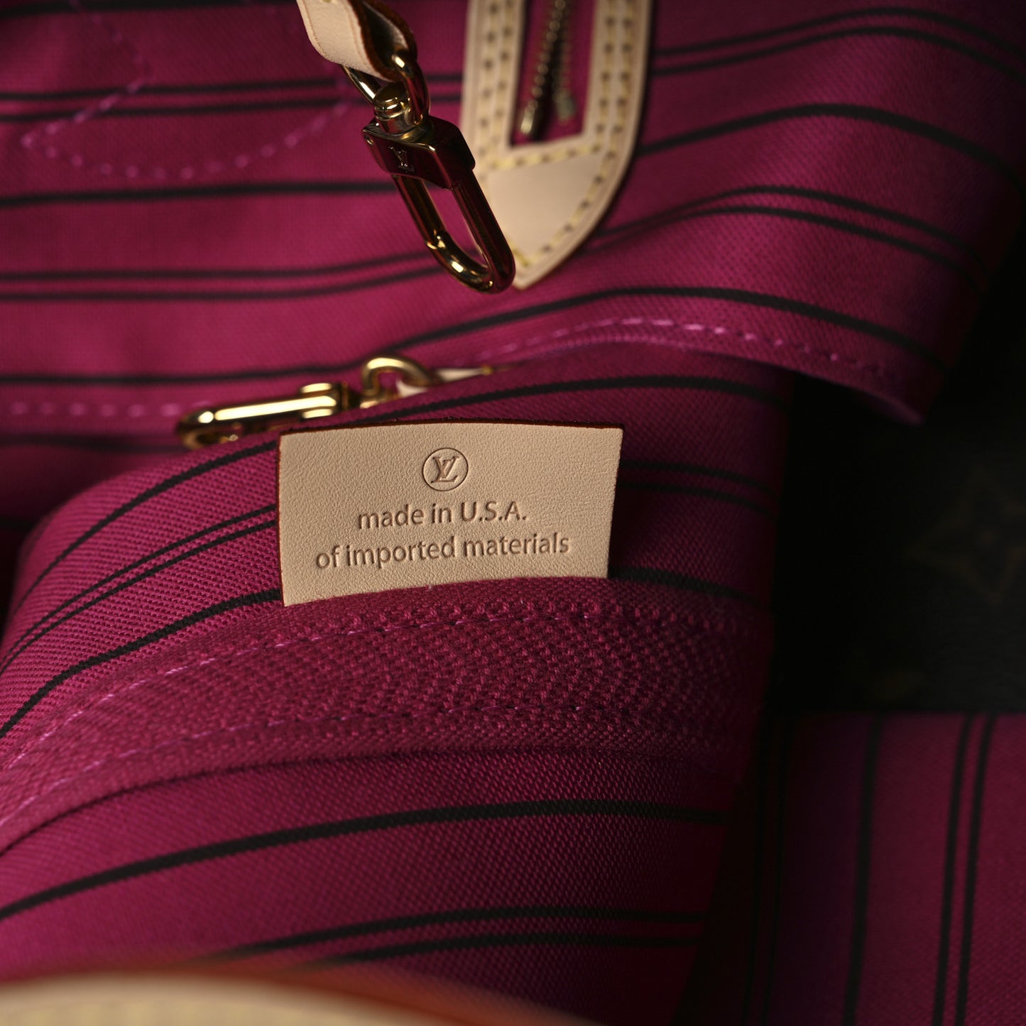 Monogram Hawaii V Neverfull MM Hot Pink