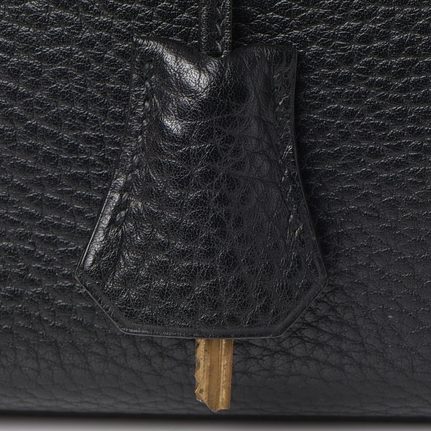 Taurillon Clemence Kelly Retourne 32 Black