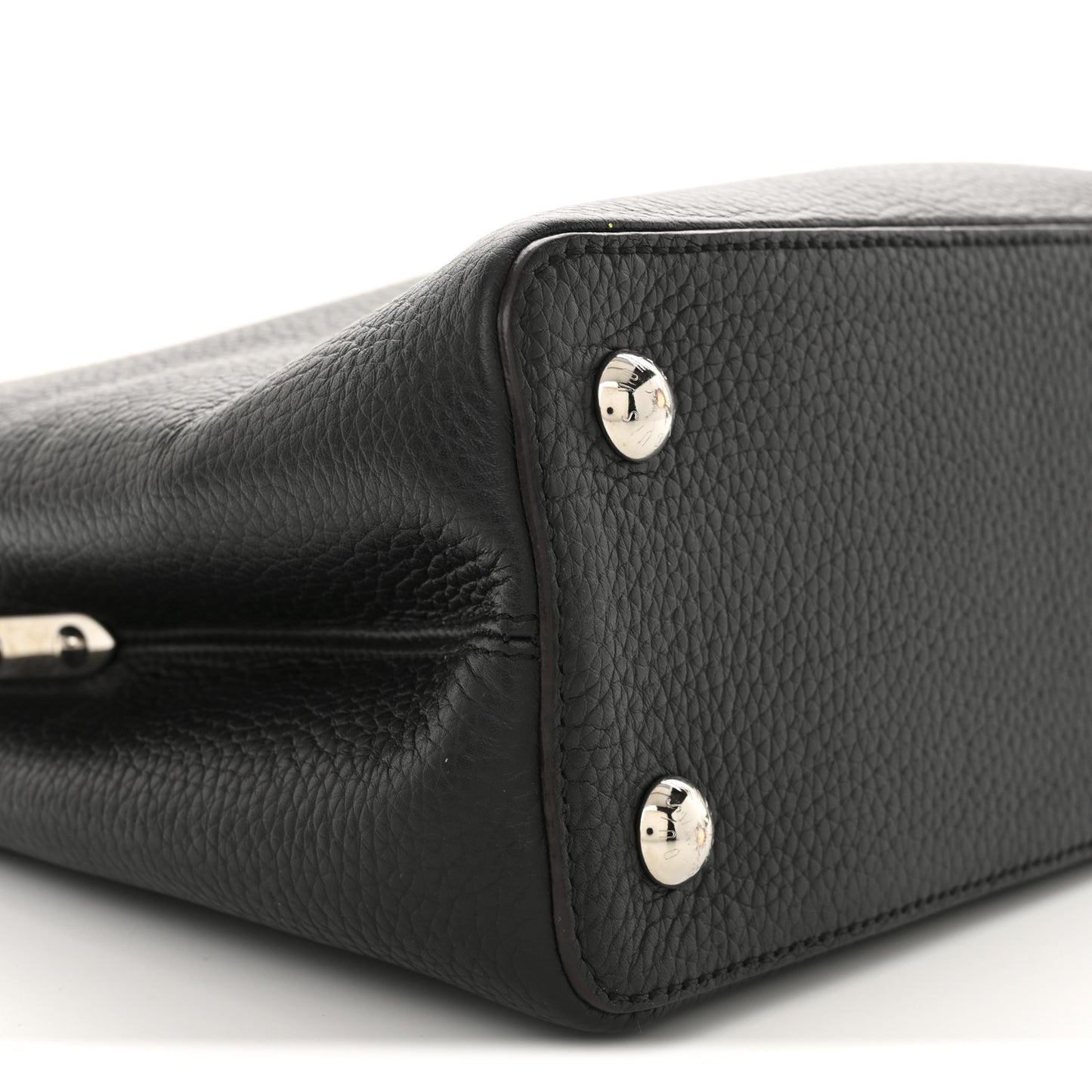 Taurillon Snakeskin Capucines PM Black