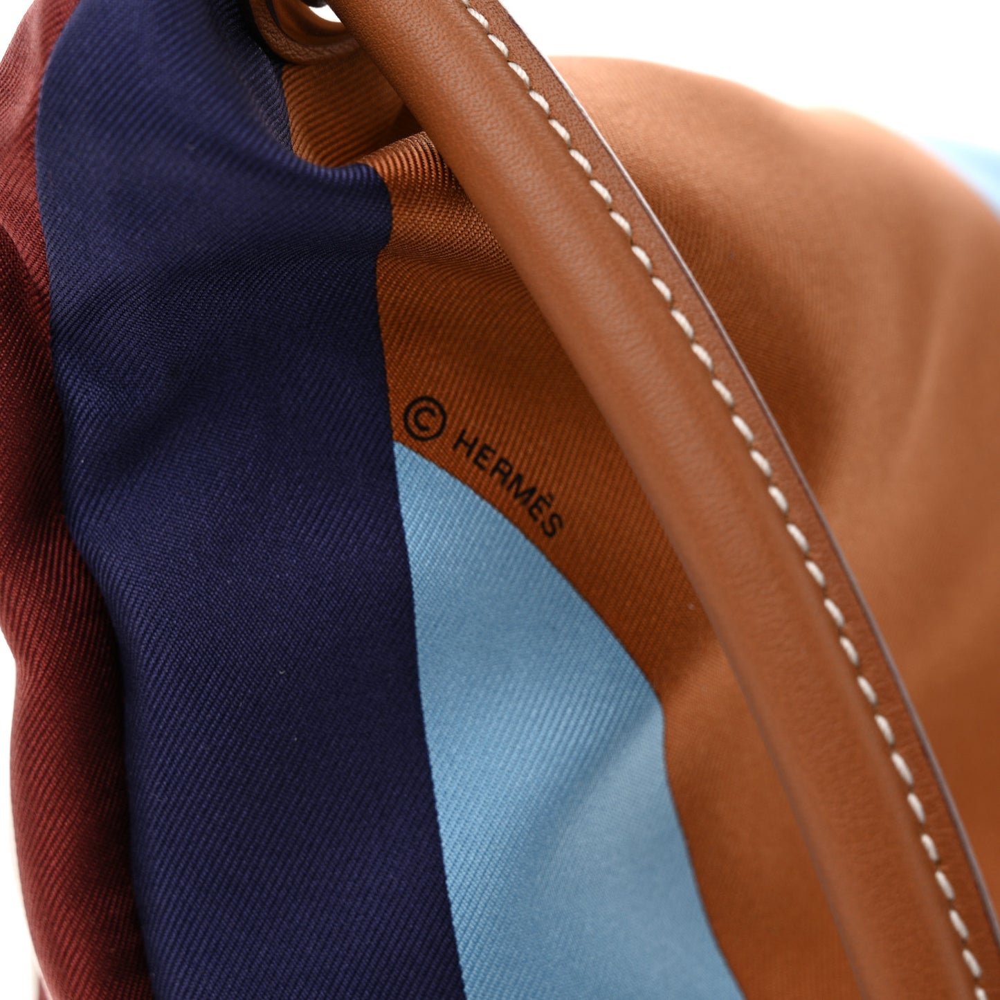 Silk Swift Brides De Gala Tattoo Silky City 33 Bag Gold Rouge H