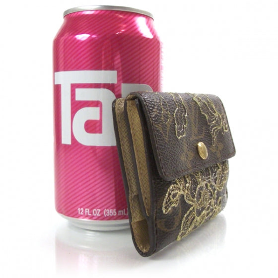 Monogram Dentelle Ludlow Wallet Gold