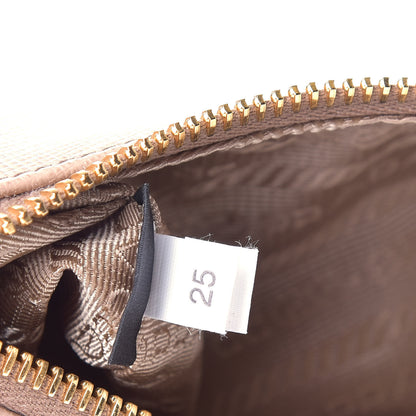 Prada Saffiano Lux Re-Edition 2005 Shoulder Bag Cammeo 7 of 9