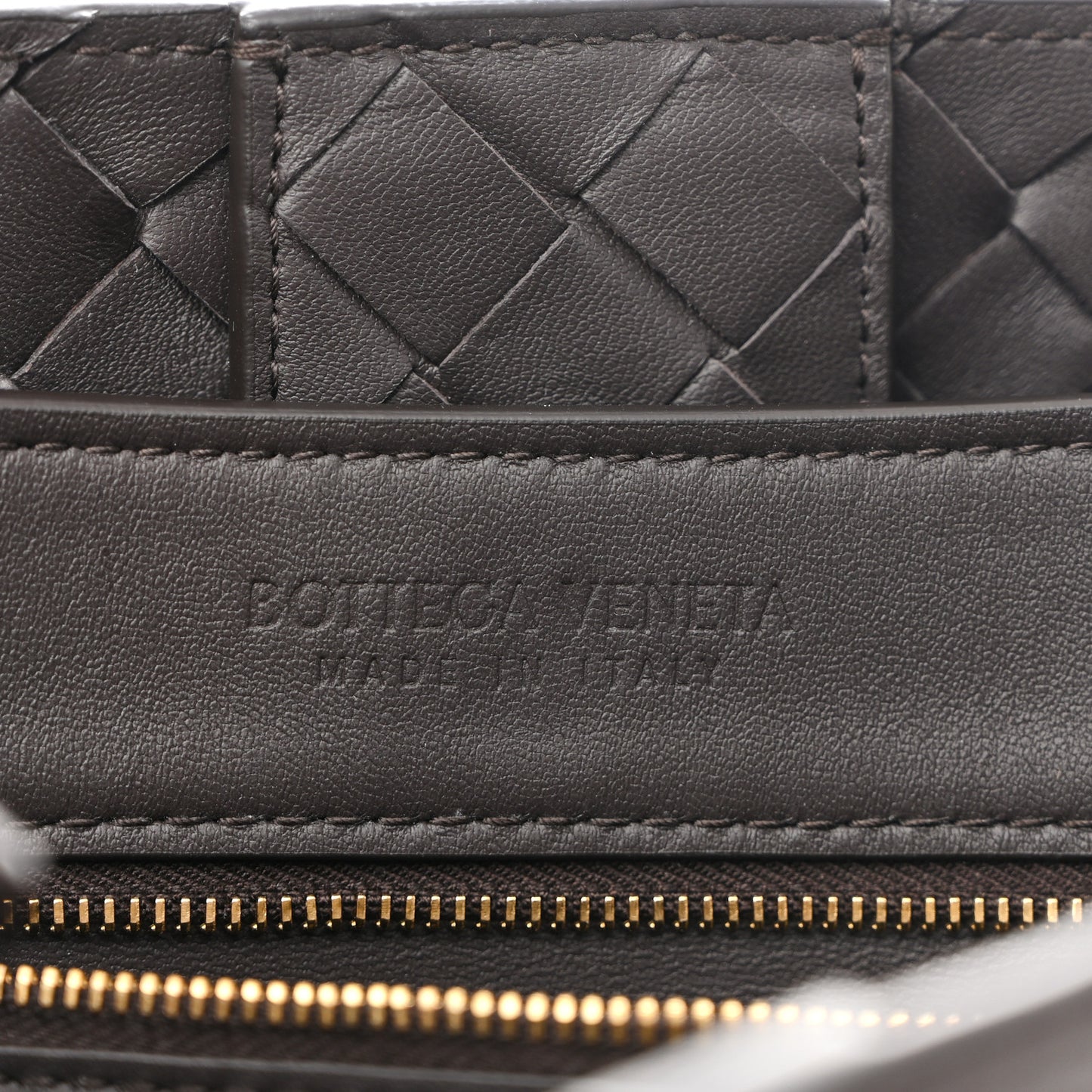 Nappa Intrecciato Medium Andiamo Shoulder Bag Fondant