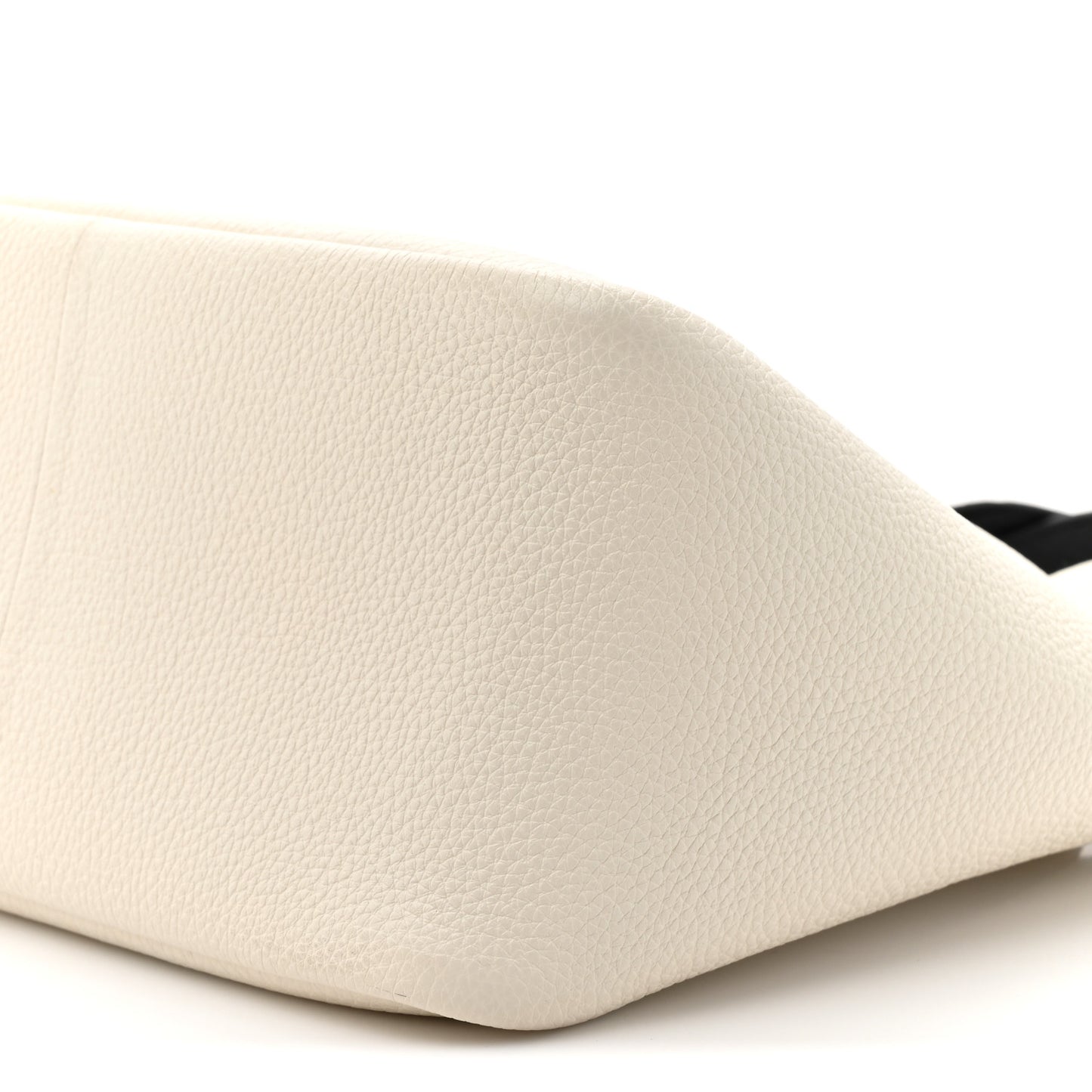 Vitello Daino Soft Medium Dynamique Tote White Black
