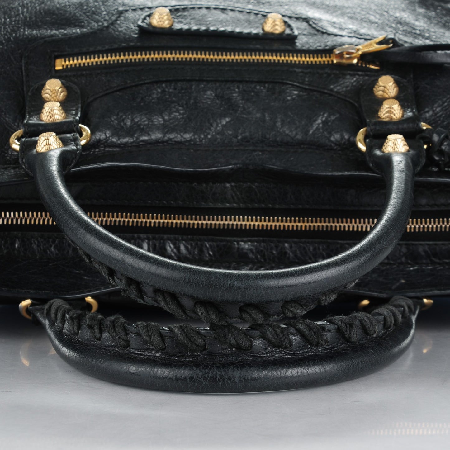 Agneau Giant 12 Gold Hardware City Black