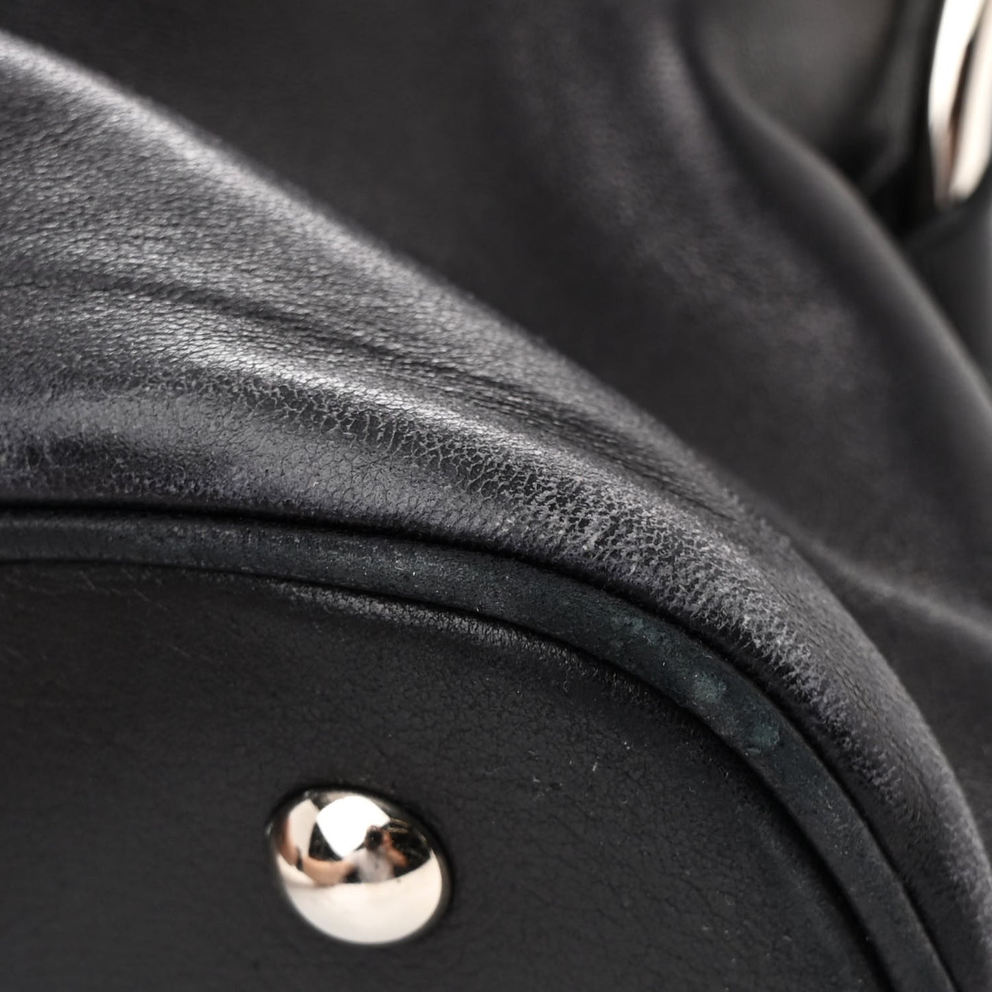 Calfskin Large Muse Black