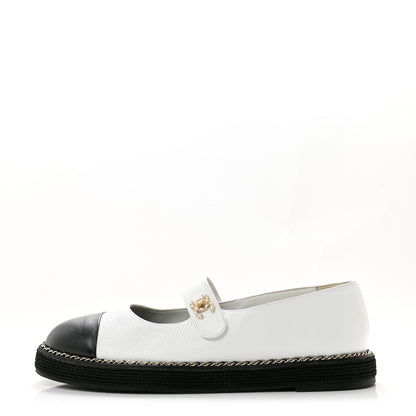 Chanel Crumpled Lambskin Cap Toe Chain CC Turnlock Mary Jane Flats 40 White Black 1 of 12