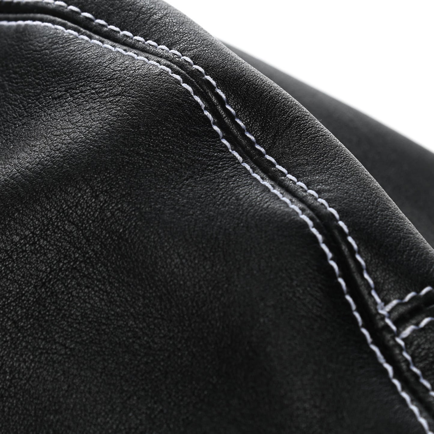 Calfskin Round Air Hobo Large Black