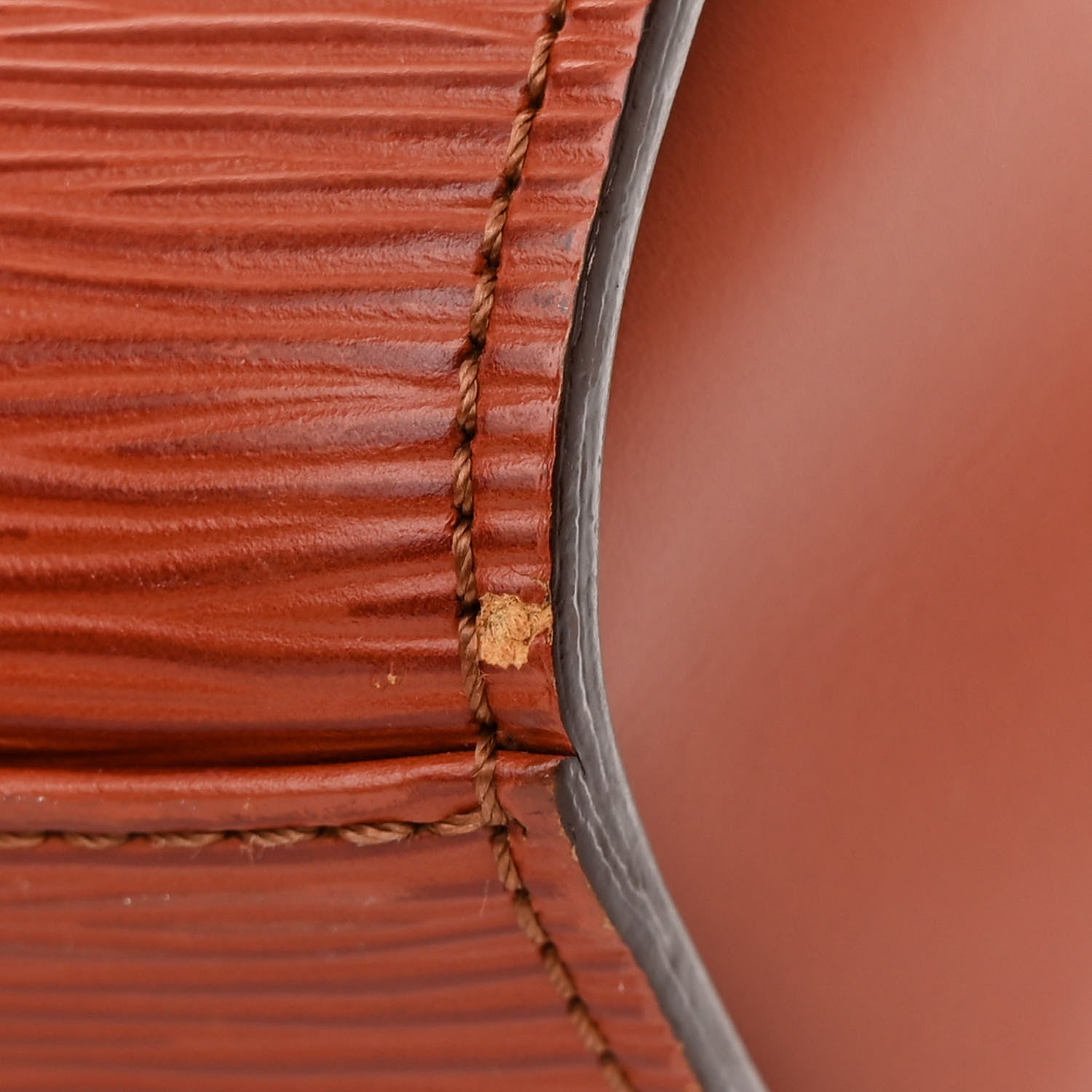 Louis Vuitton Epi Pont-Neuf Kenyan Fawn 10 of 11
