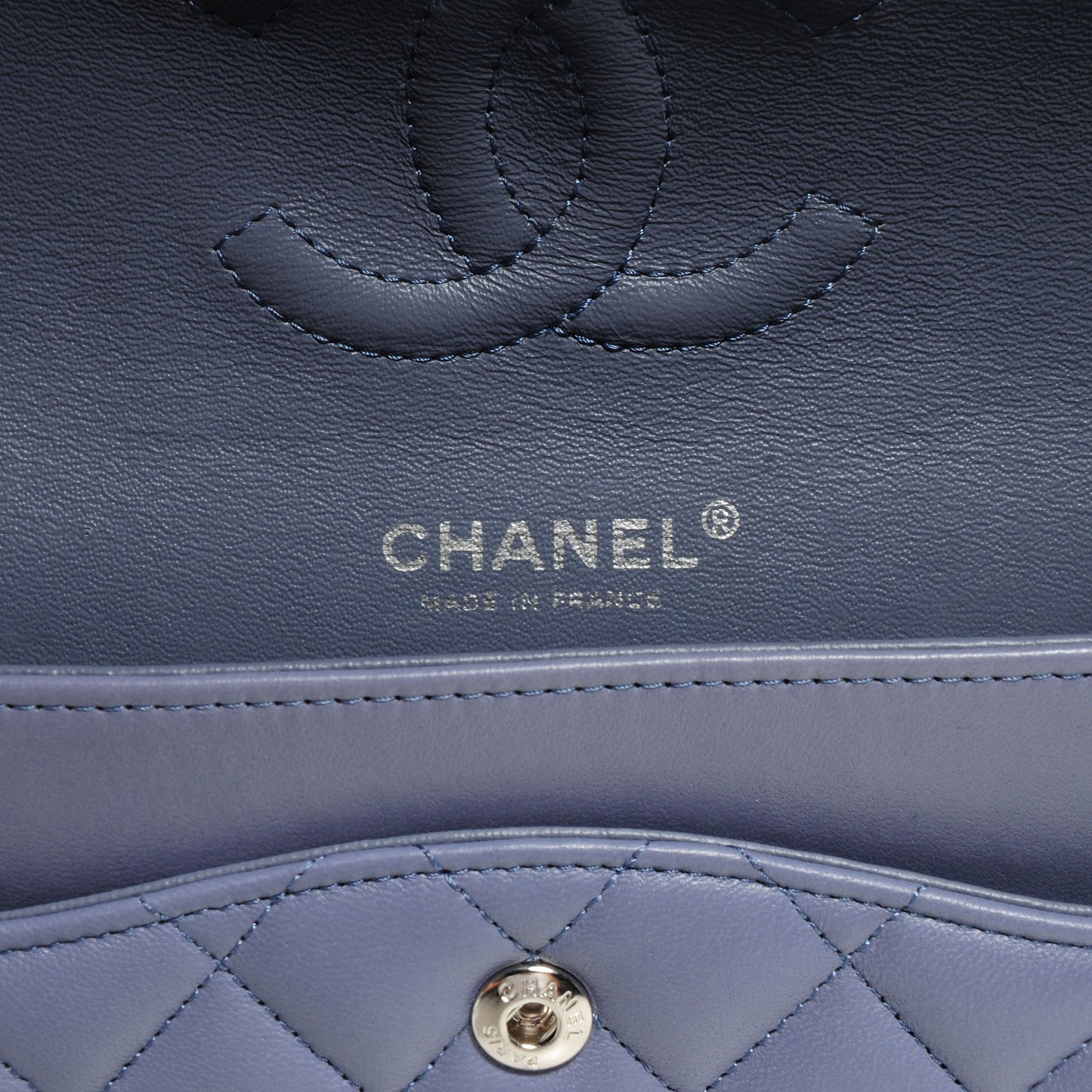 Lambskin Medium Double Flap Lavender