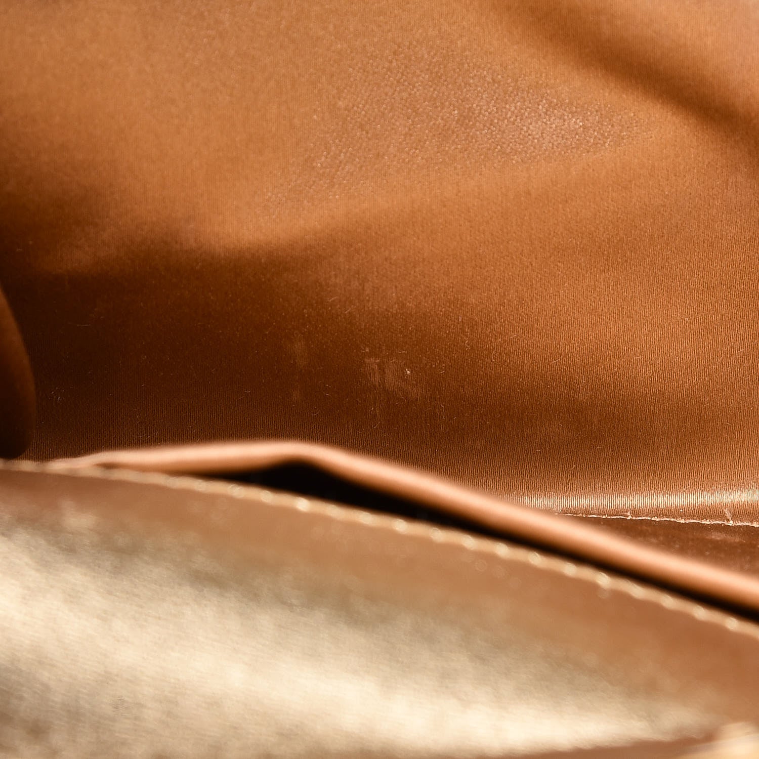 Saint Laurent Metallic Calfskin Y-Mail Clutch Gold 9 of 10