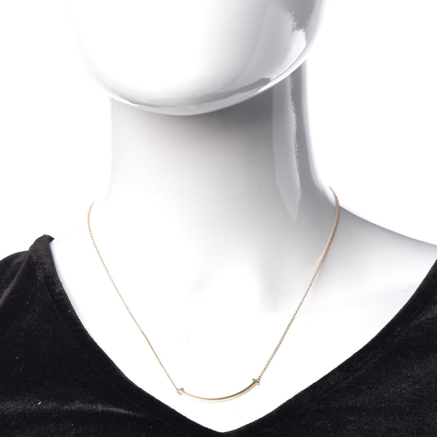 18K Rose Gold Small T Smile Pendant Necklace