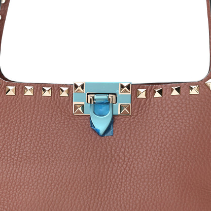 Valentino Garavani Pebbled Calfskin Small Rockstud Flip Lock Hobo Dark Nude 7 of 9