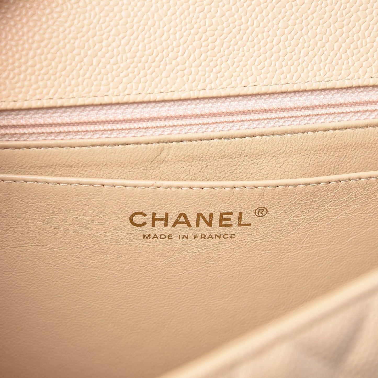 Caviar Quilted Jumbo Single Flap Beige Clair