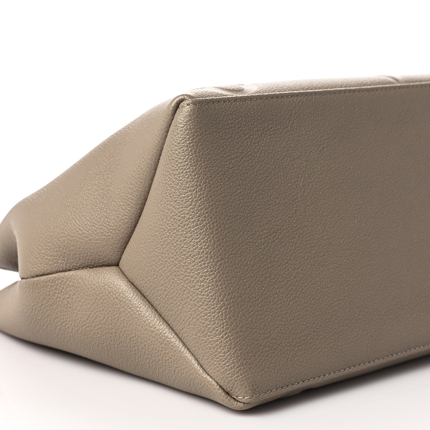 Louis Vuitton Empreinte Monogram Giant Grand Palais Tourterelle 7 of 8
