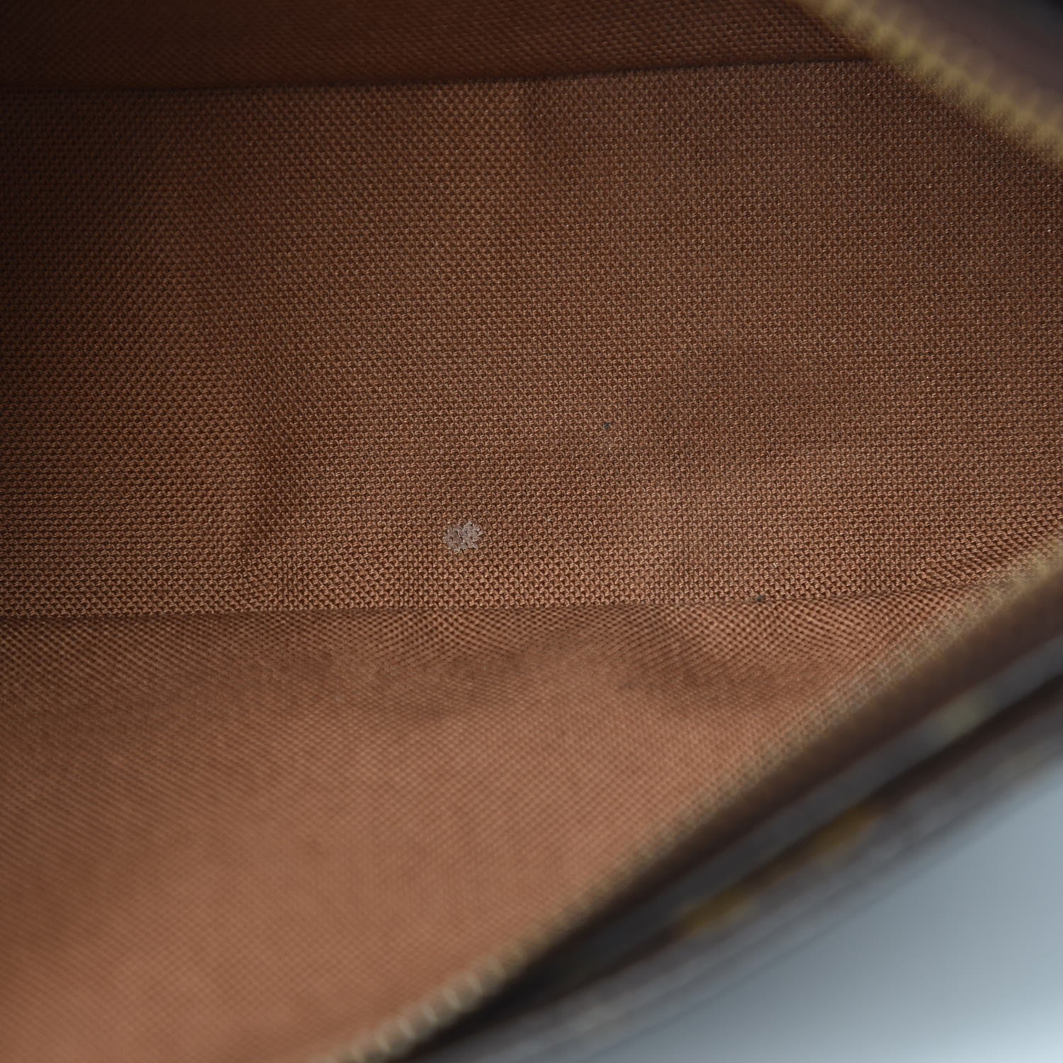 Louis Vuitton Monogram Trotteur 8 of 12
