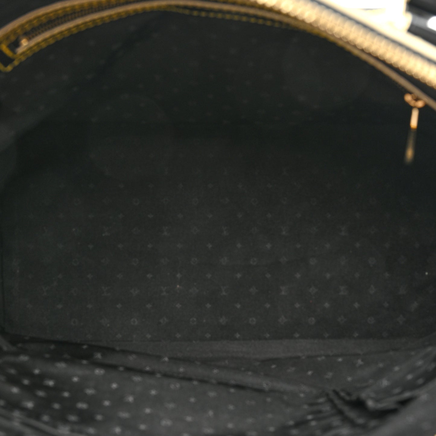 Suhali Lockit GM Black