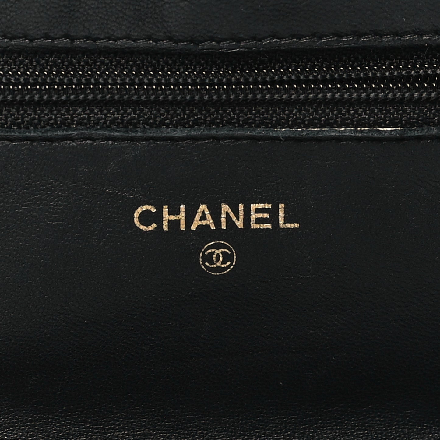 Lambskin Quilted Wallet On Chain WOC Black