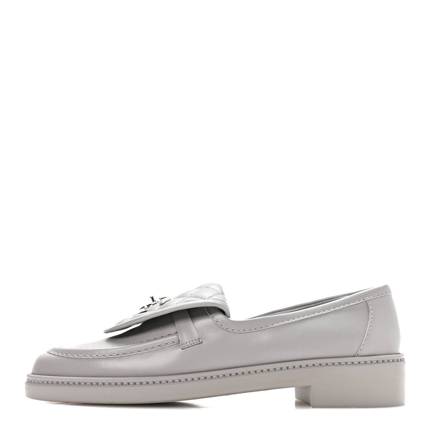 Lambskin Quilted CC Turnlock Loafers 39 Grey