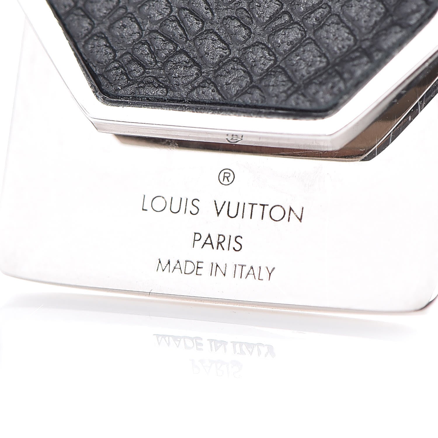 Louis Vuitton Taiga Neo LV Club Bill Clip 3 of 4