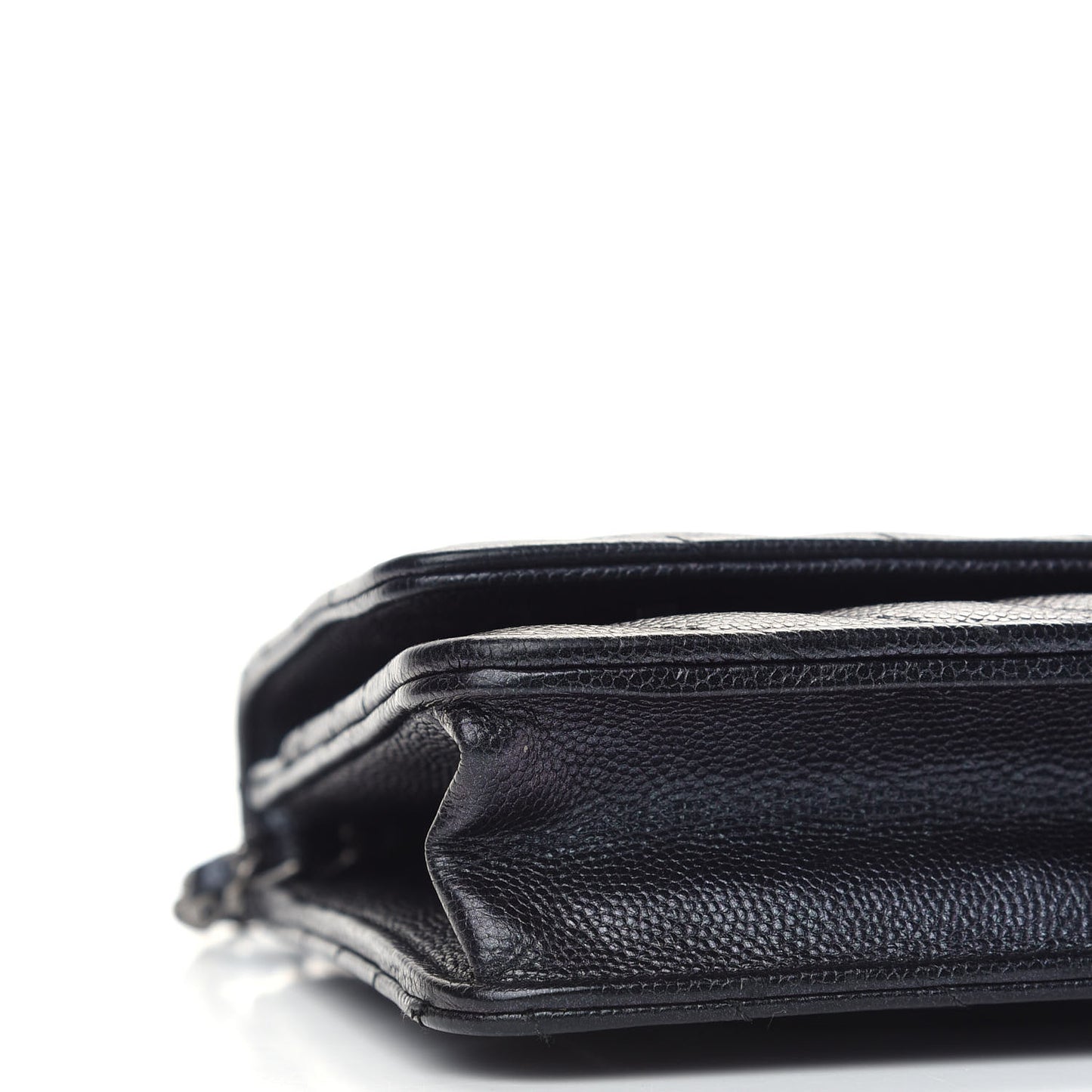 Iridescent Caviar Chevron Quilted Wallet On Chain WOC Black