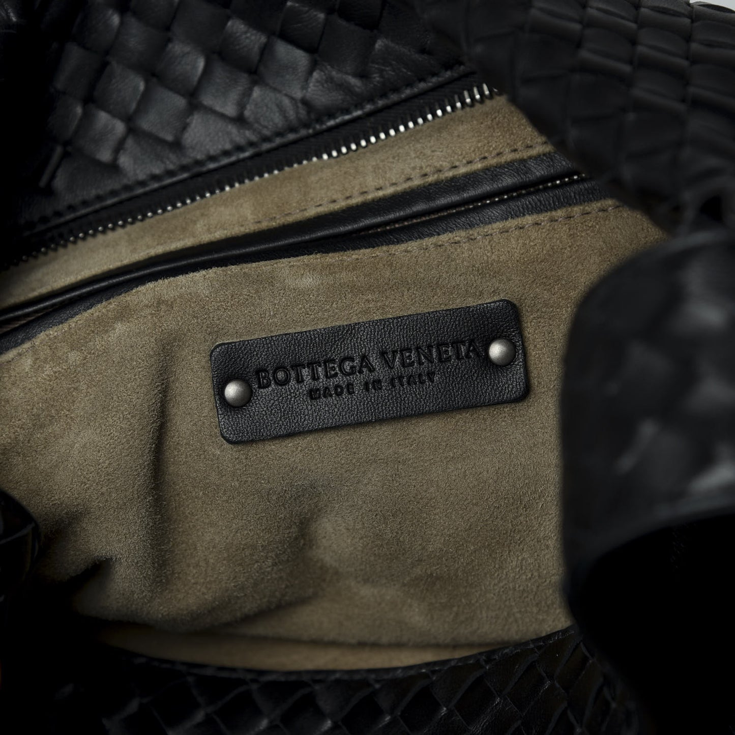 Nappa Intrecciato Large City Hobo Baccara Black
