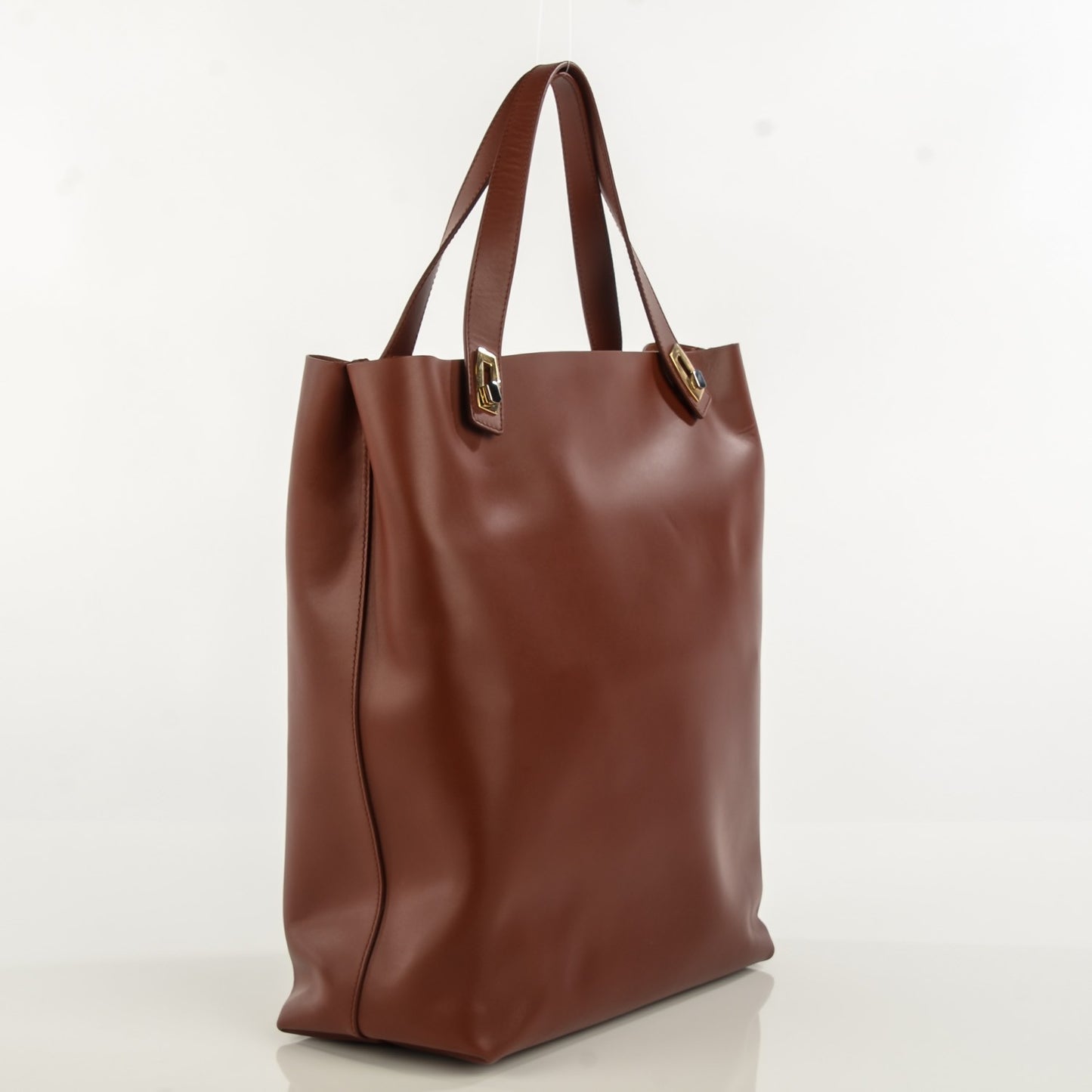 Calfskin Pocket Tote M Chocolate Black