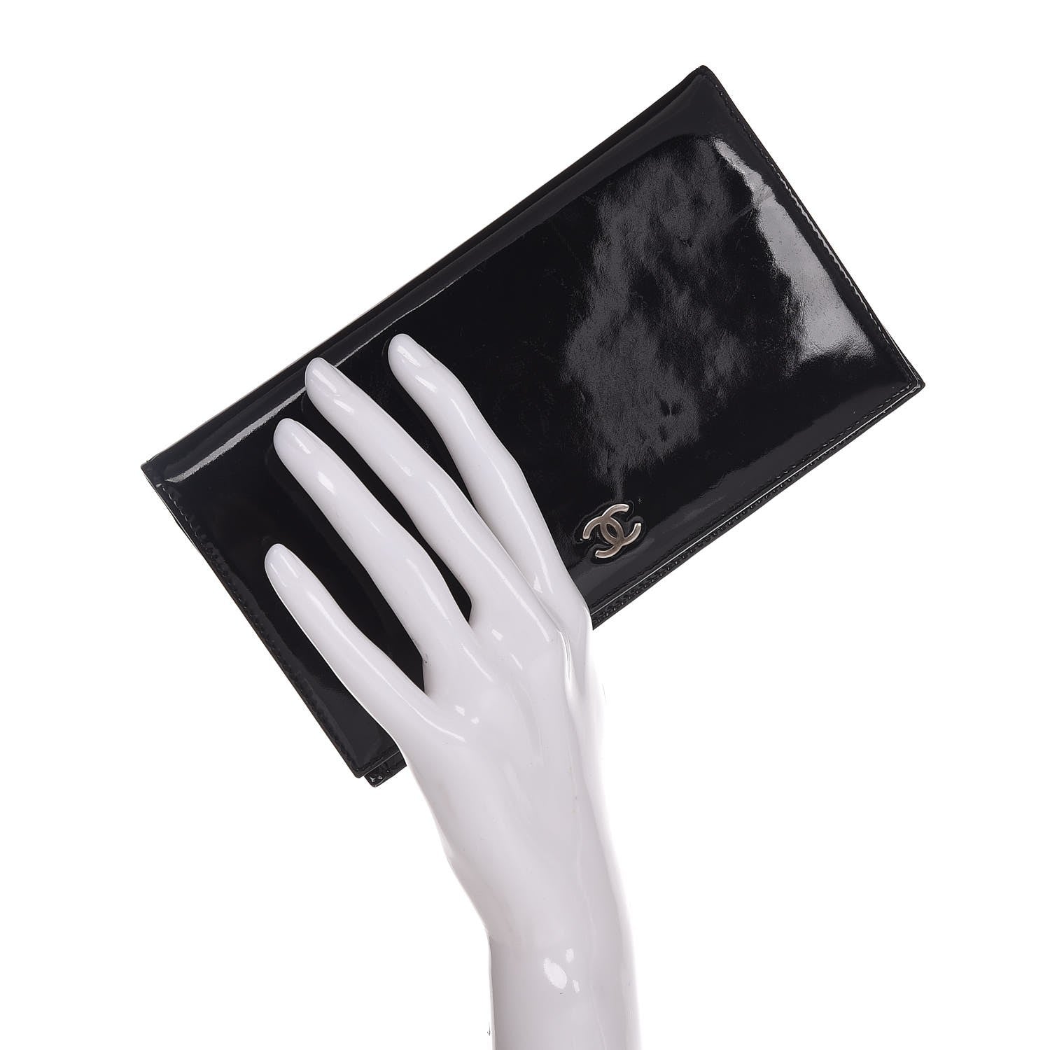 Chanel Patent CC Yen Wallet Black 2 of 11