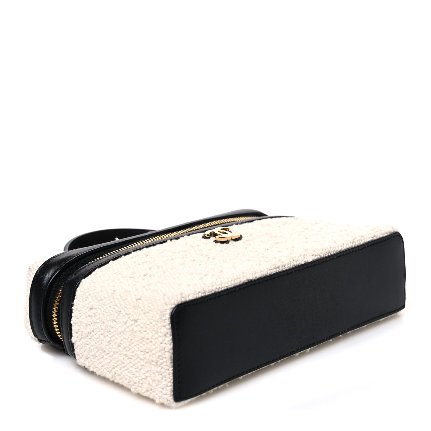 Boucle Calfskin Top Handle Slim Vanity Case With Chain Ecru Black