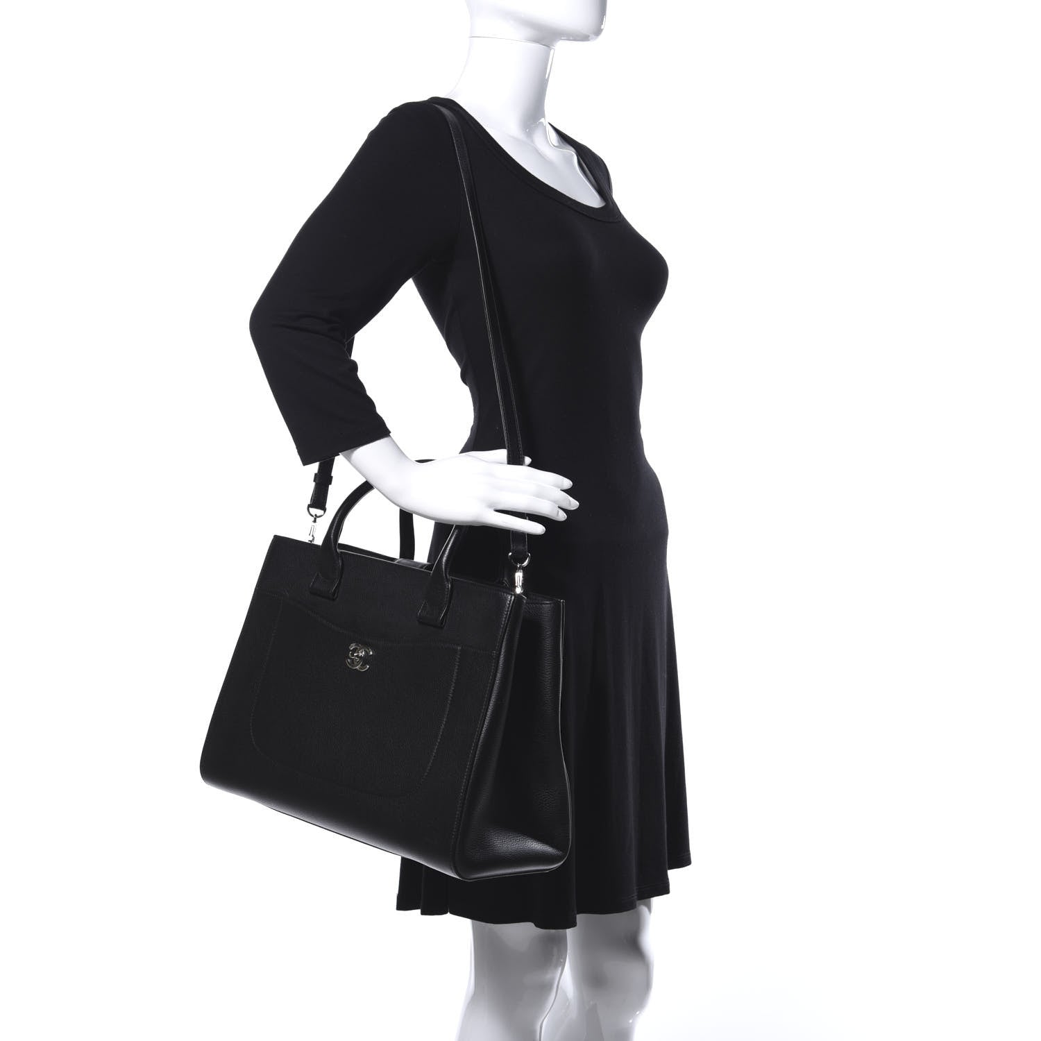 Chanel Grained Calfskin Large Neo Executive Shopper Tote Black 2 of 17