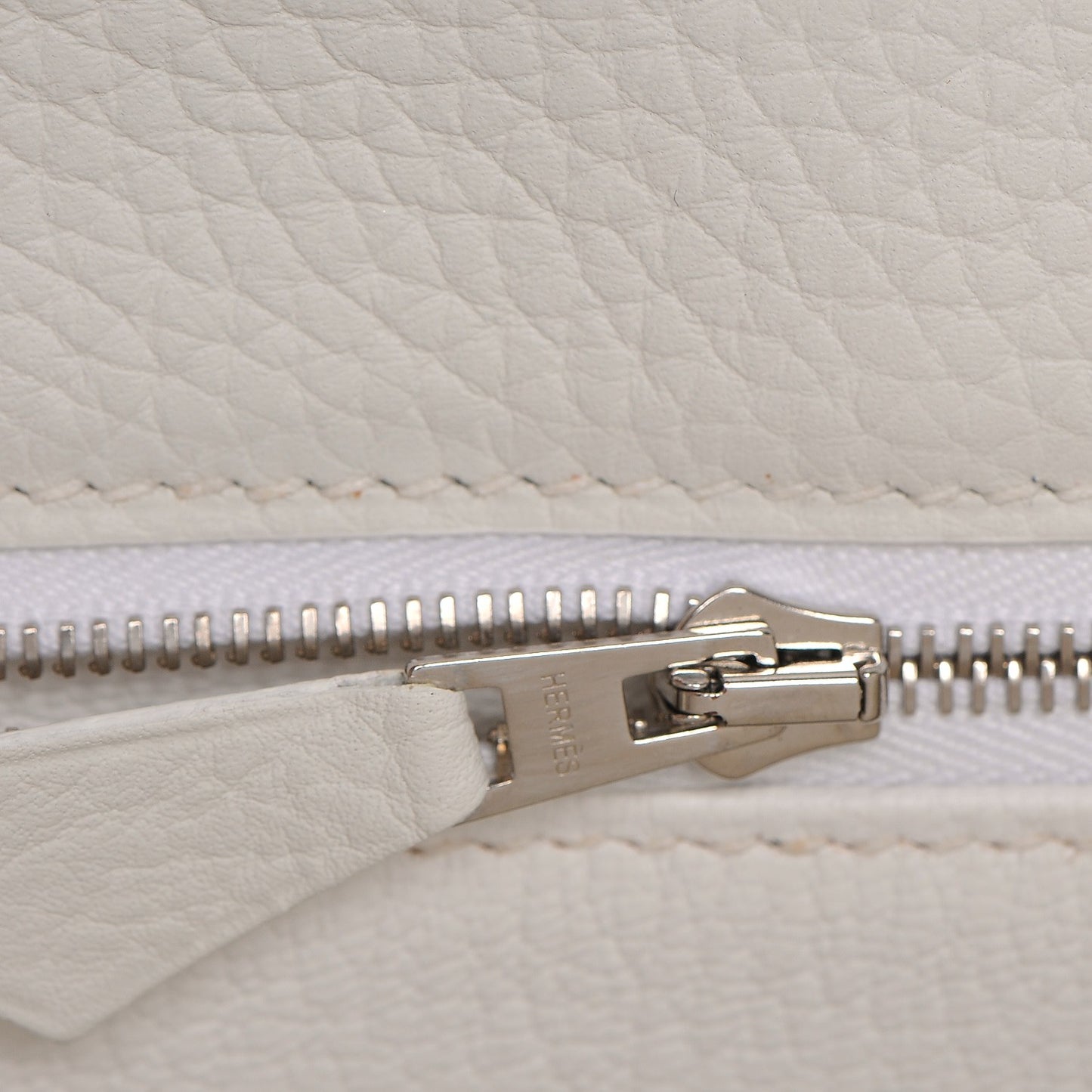 Taurillon Clemence Kelly Retourne 35 White