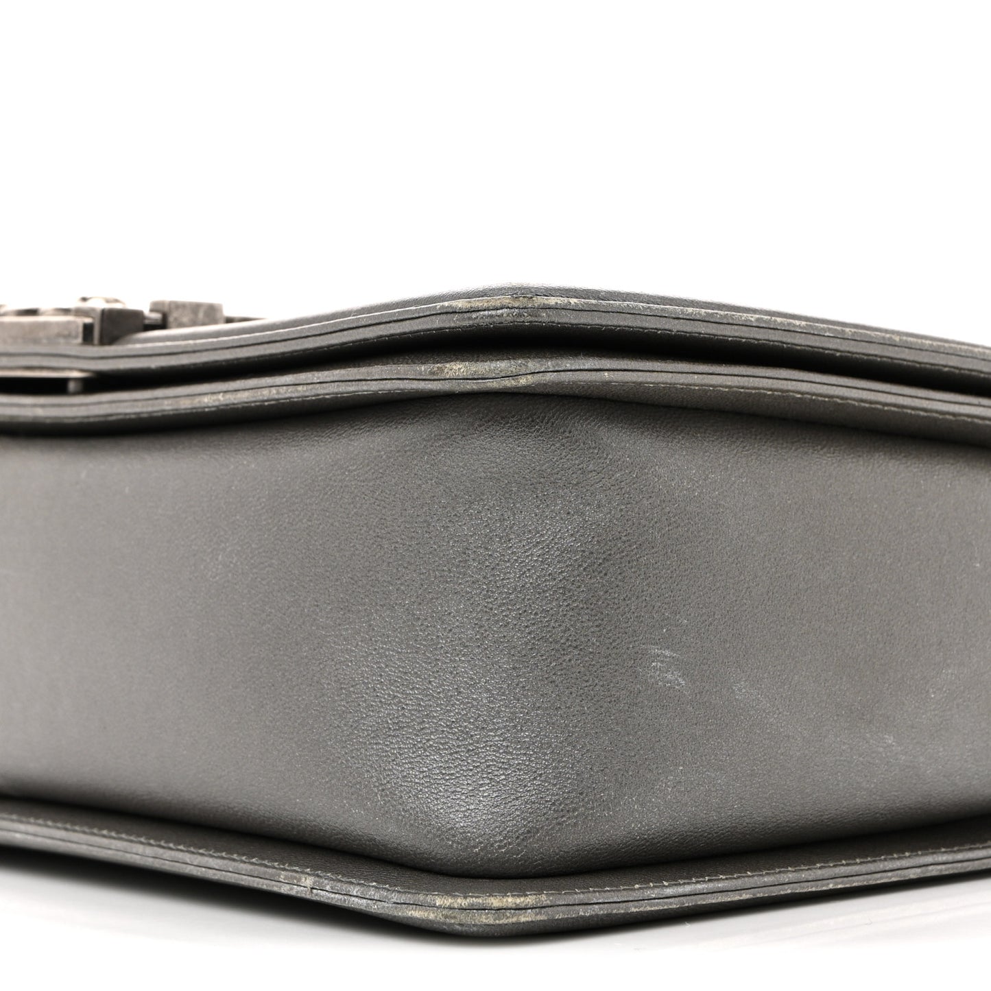 Metallic Lambskin Stingray Quilted Medium Boy Flap Silver