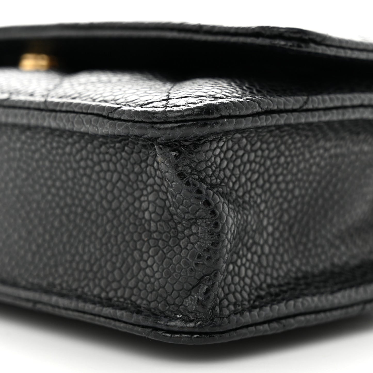 Caviar Quilted Wallet on Chain WOC Black