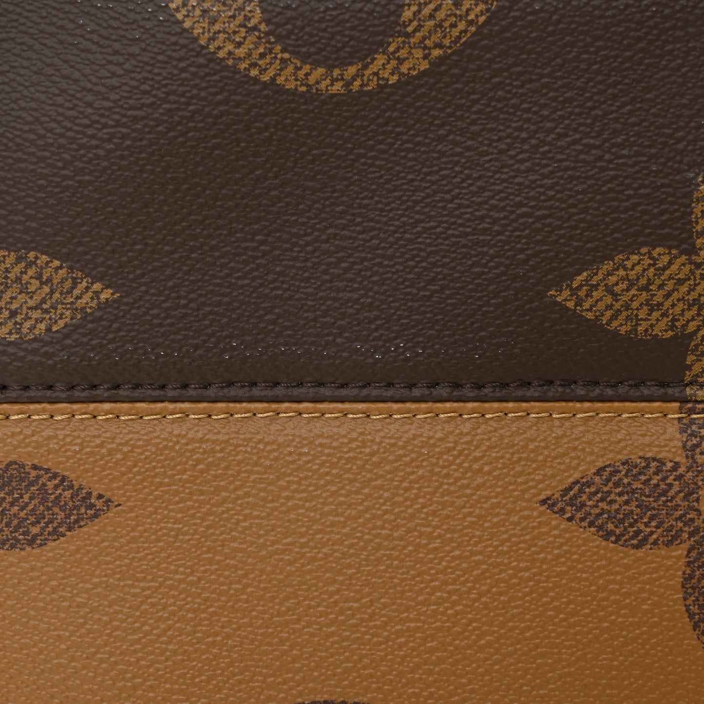 Reverse Monogram Giant Onthego GM