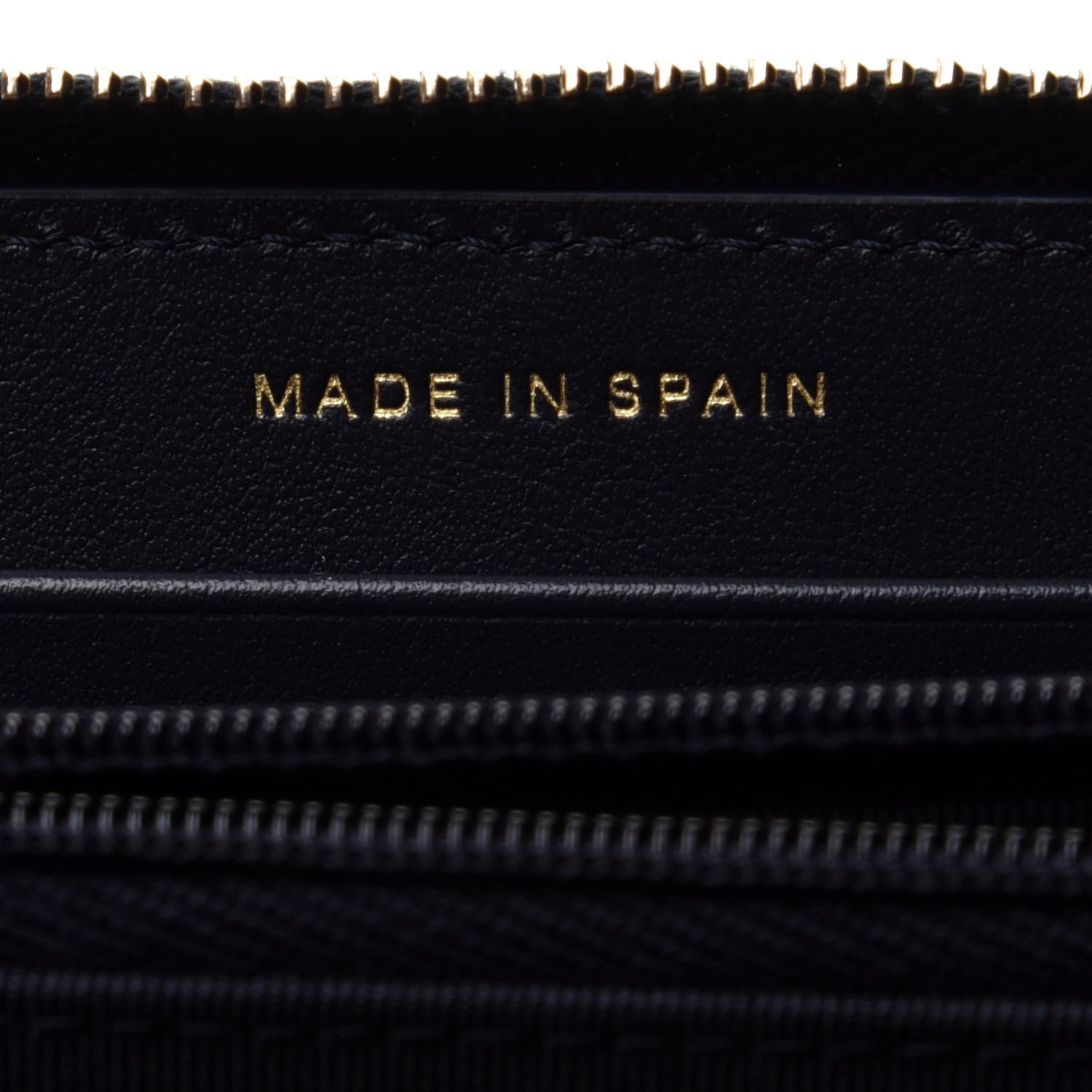 Chanel Caviar Quilted Small Zip Around Wallet Navy 7 of 12