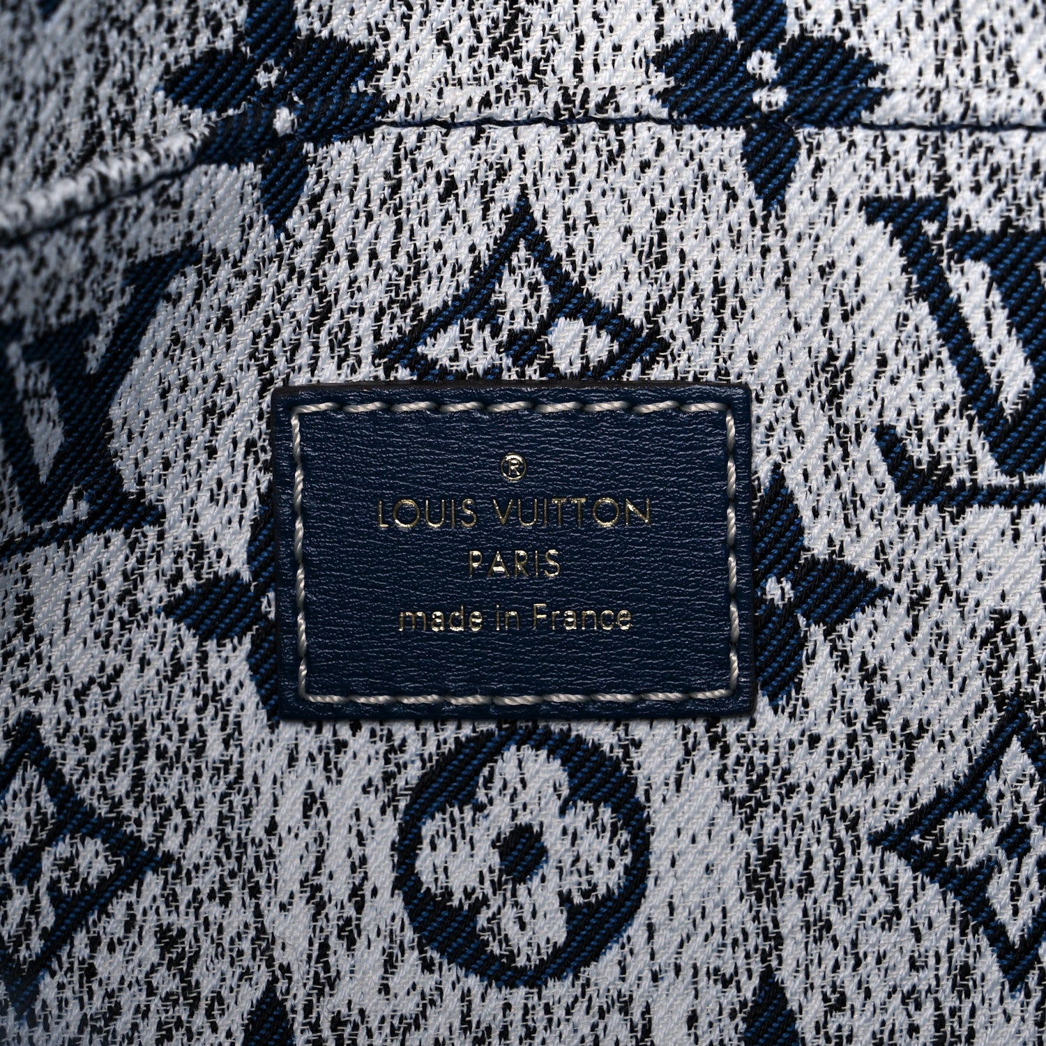 Louis Vuitton Monogram Jacquard Denim Onthego MM Bleu 5 of 8