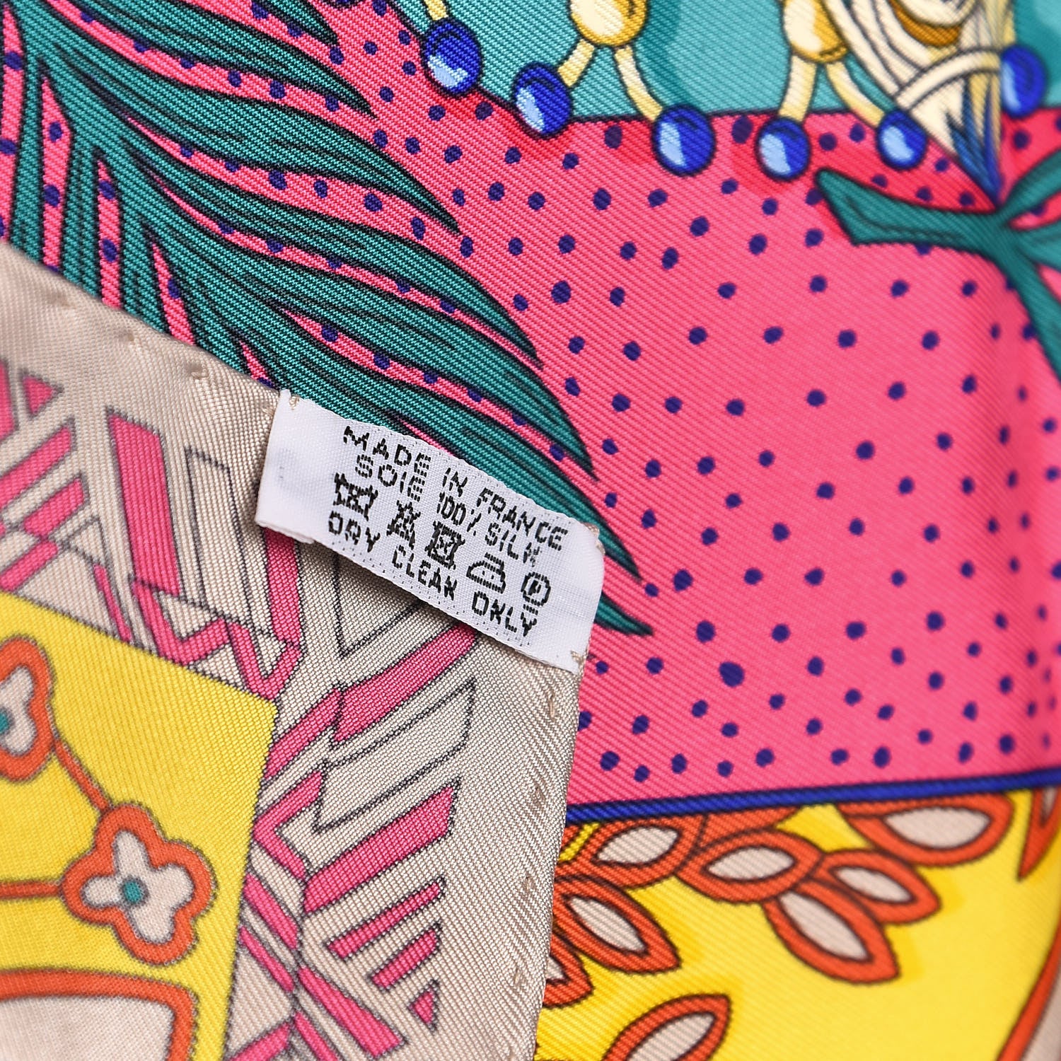 Hermes Silk Zenobie Reine De Palmyre Scarf 90 Vert d'Eau Rose Jaune Vif 3 of 4
