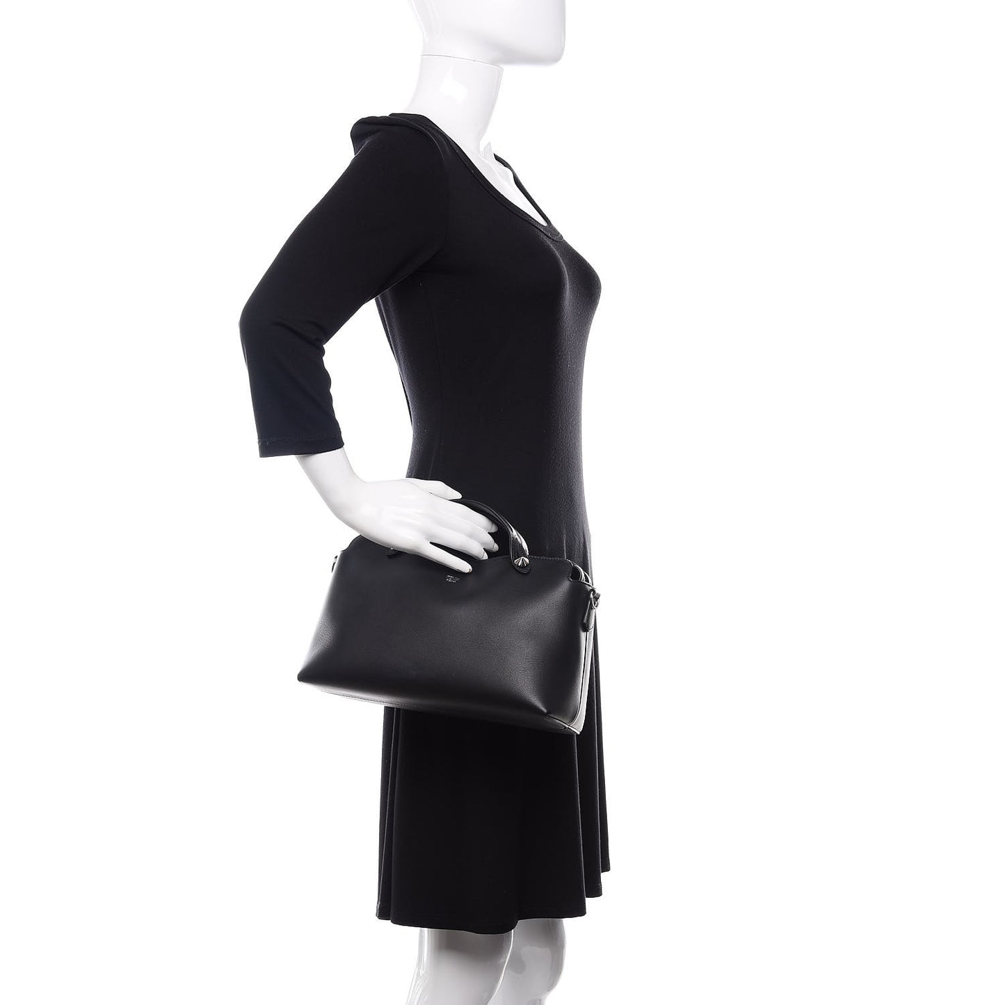 Vitello Dolce Medium By The Way Boston Bag Black