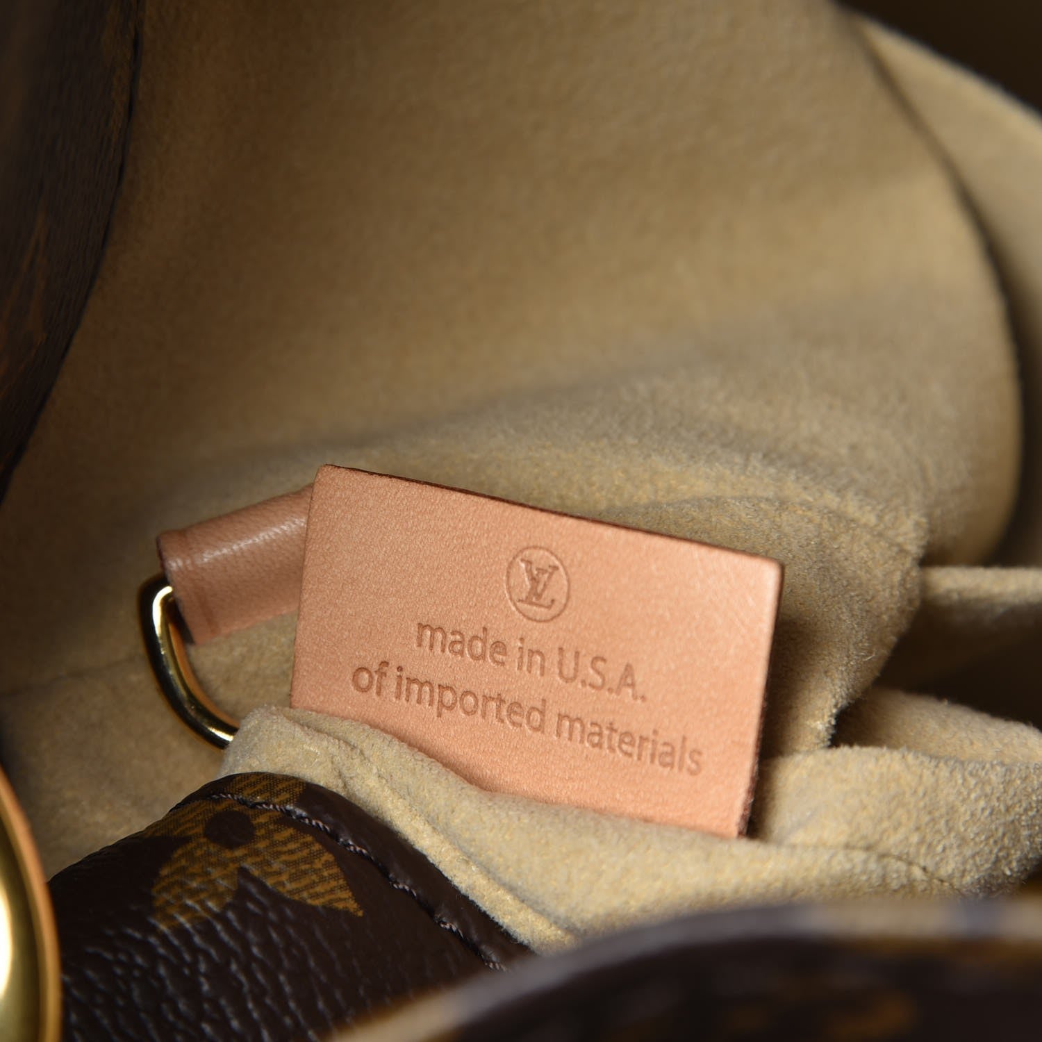 Louis Vuitton Monogram Artsy MM 7 of 7