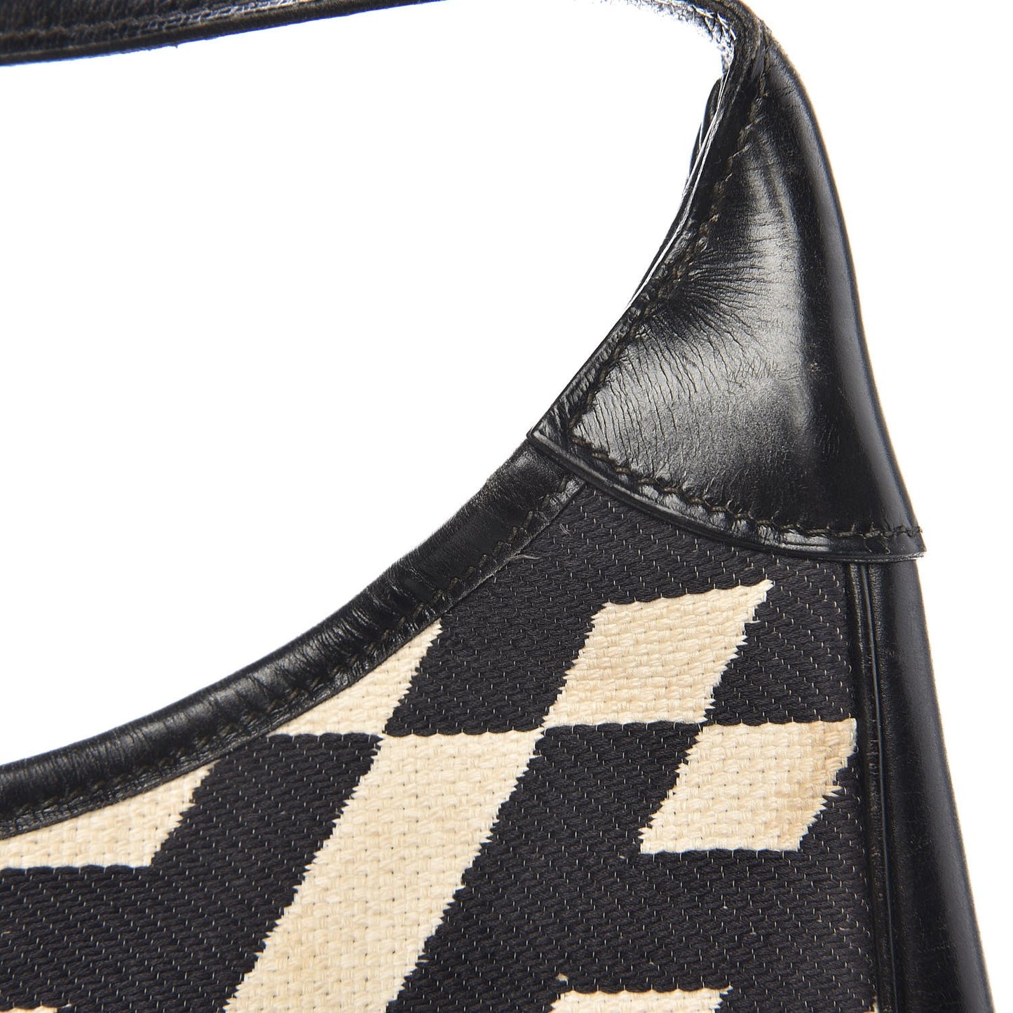 Toile Box Trim II 31 Black
