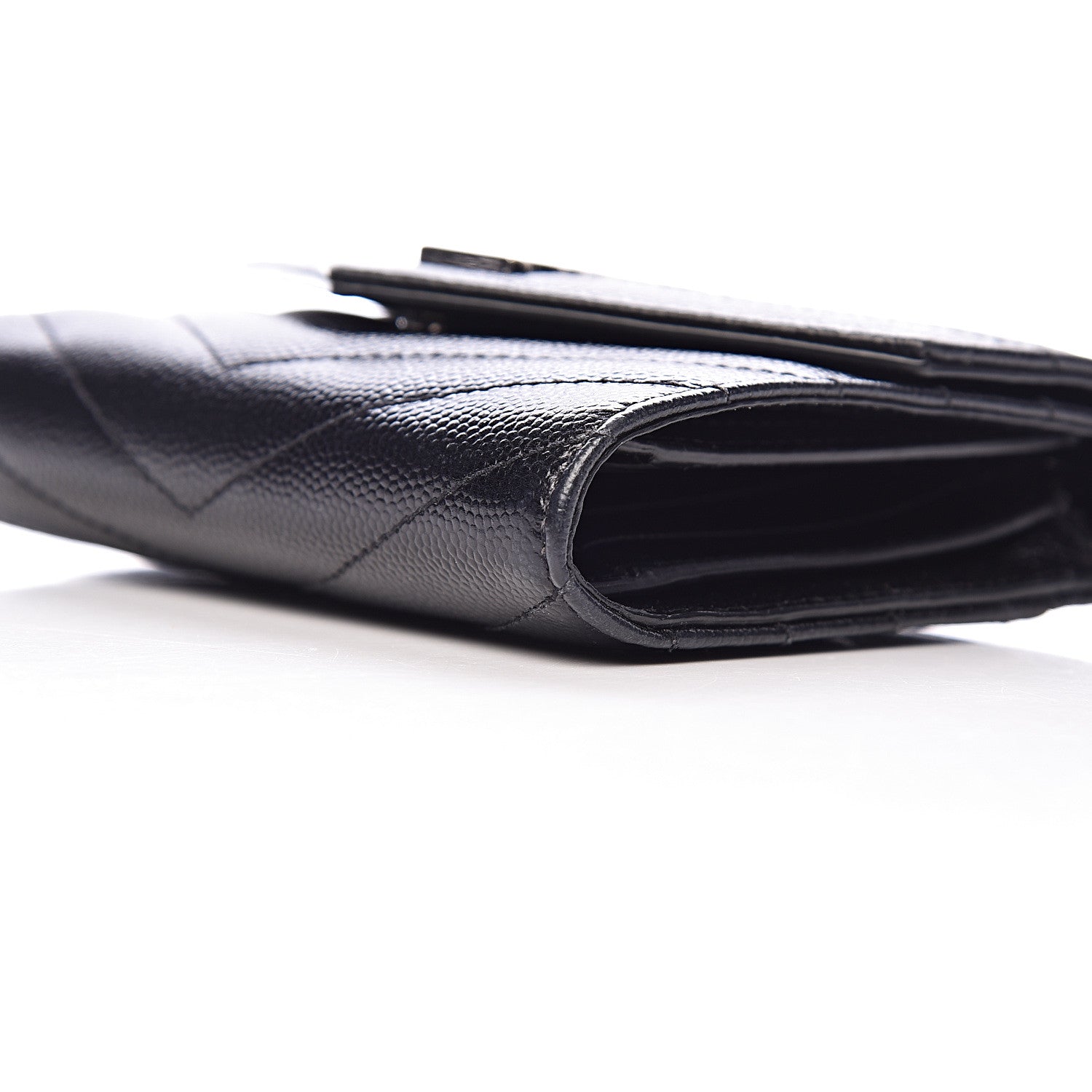 Saint Laurent Grain De Poudre Matelasse Chevron Monogram Compact Tri Fold Wallet Black 13 of 15