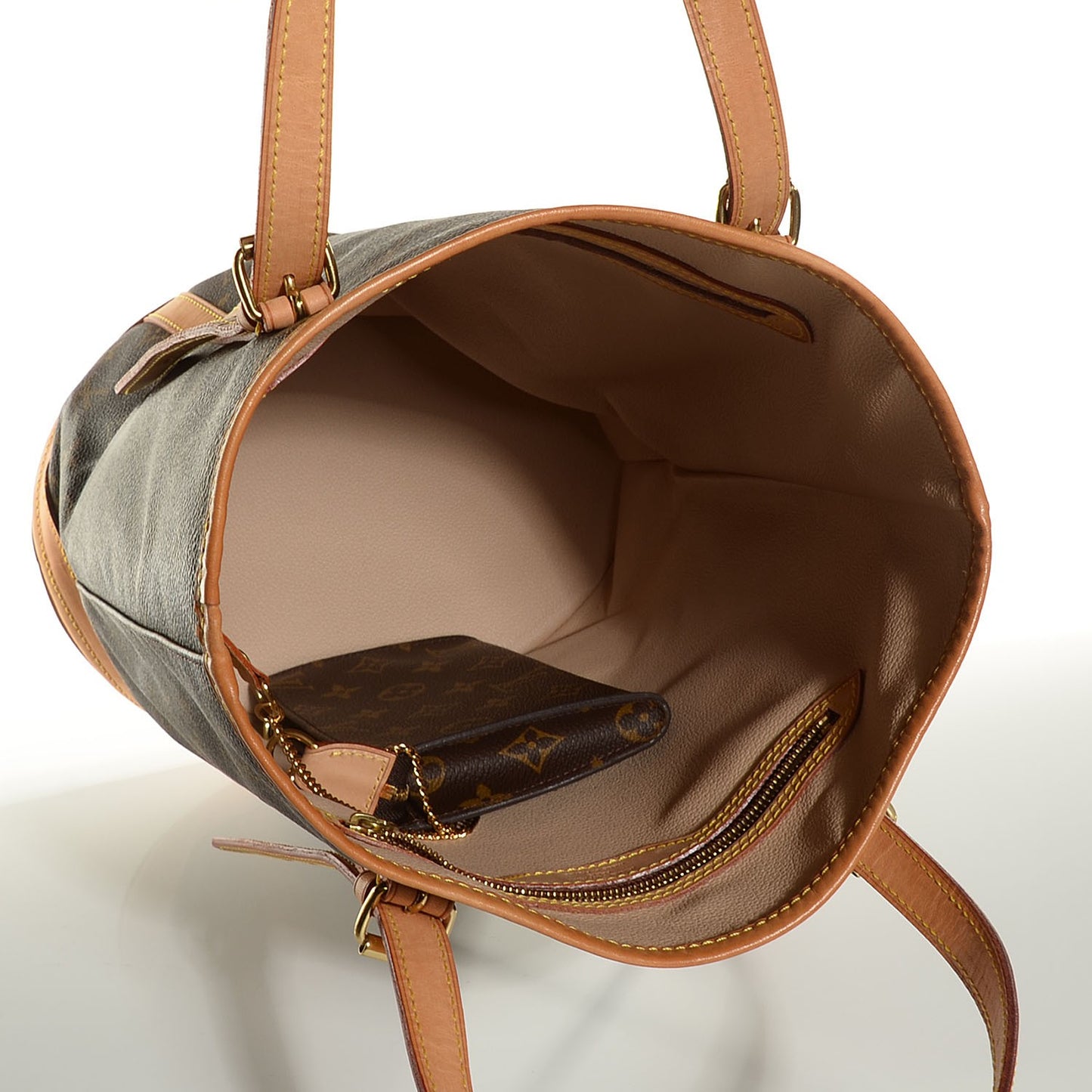 Monogram Bucket 27