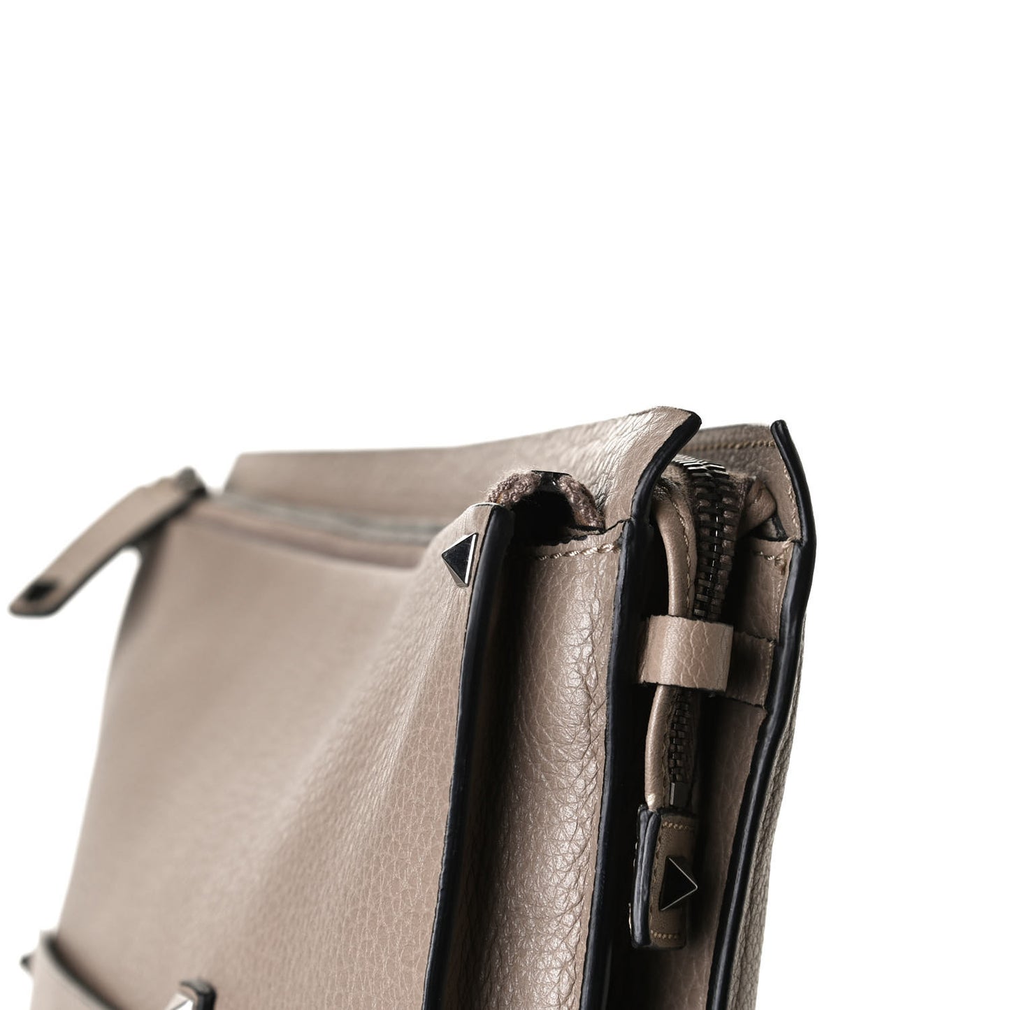 Pebbled Calfskin Rockstud Strap Clutch Poudre