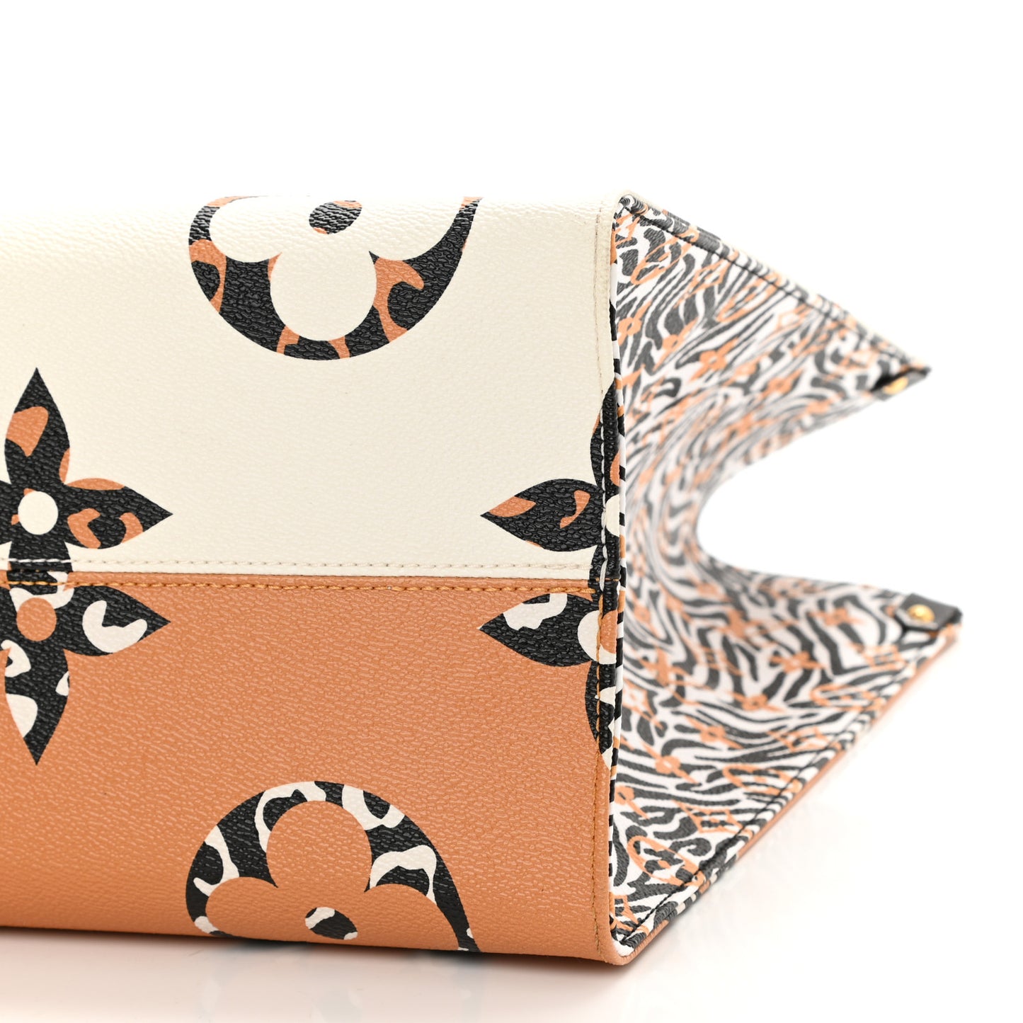 Monogram Giant Jungle Onthego GM Ivory