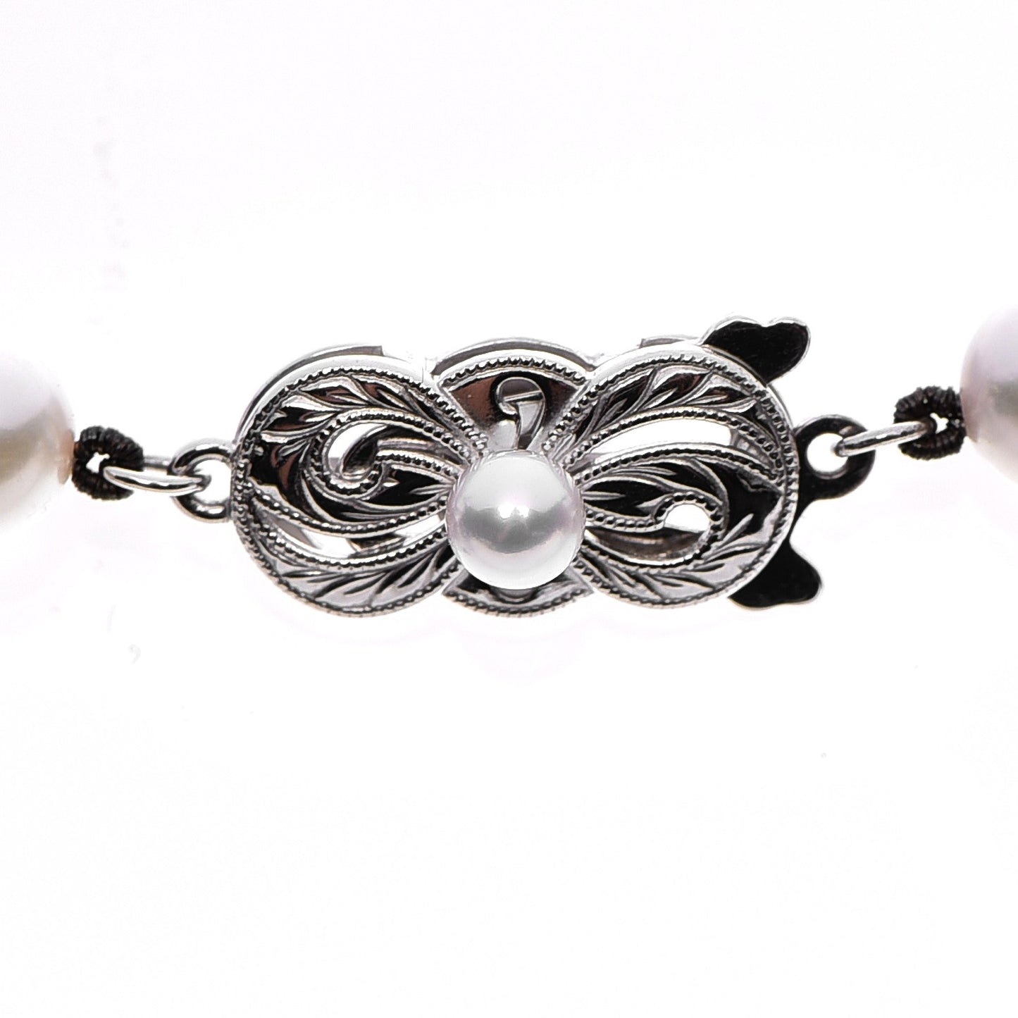 18K White Gold Pearl 6mm Strand Akoya Necklace 16