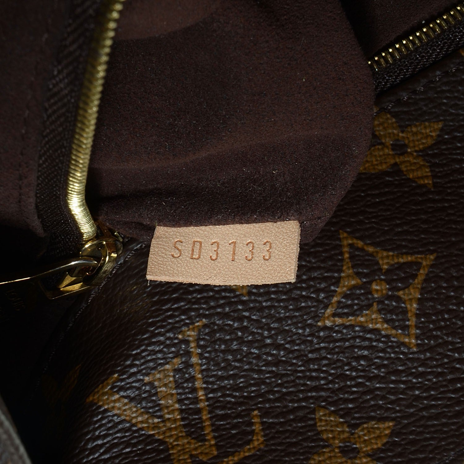 Louis Vuitton Monogram Metis 7 of 8