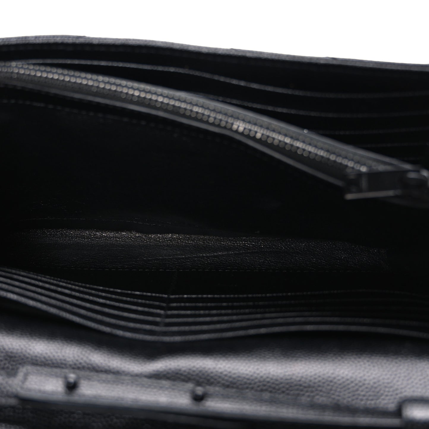 Grain De Poudre Matelasse Chevron Monogram Monochrome Chain Wallet Black